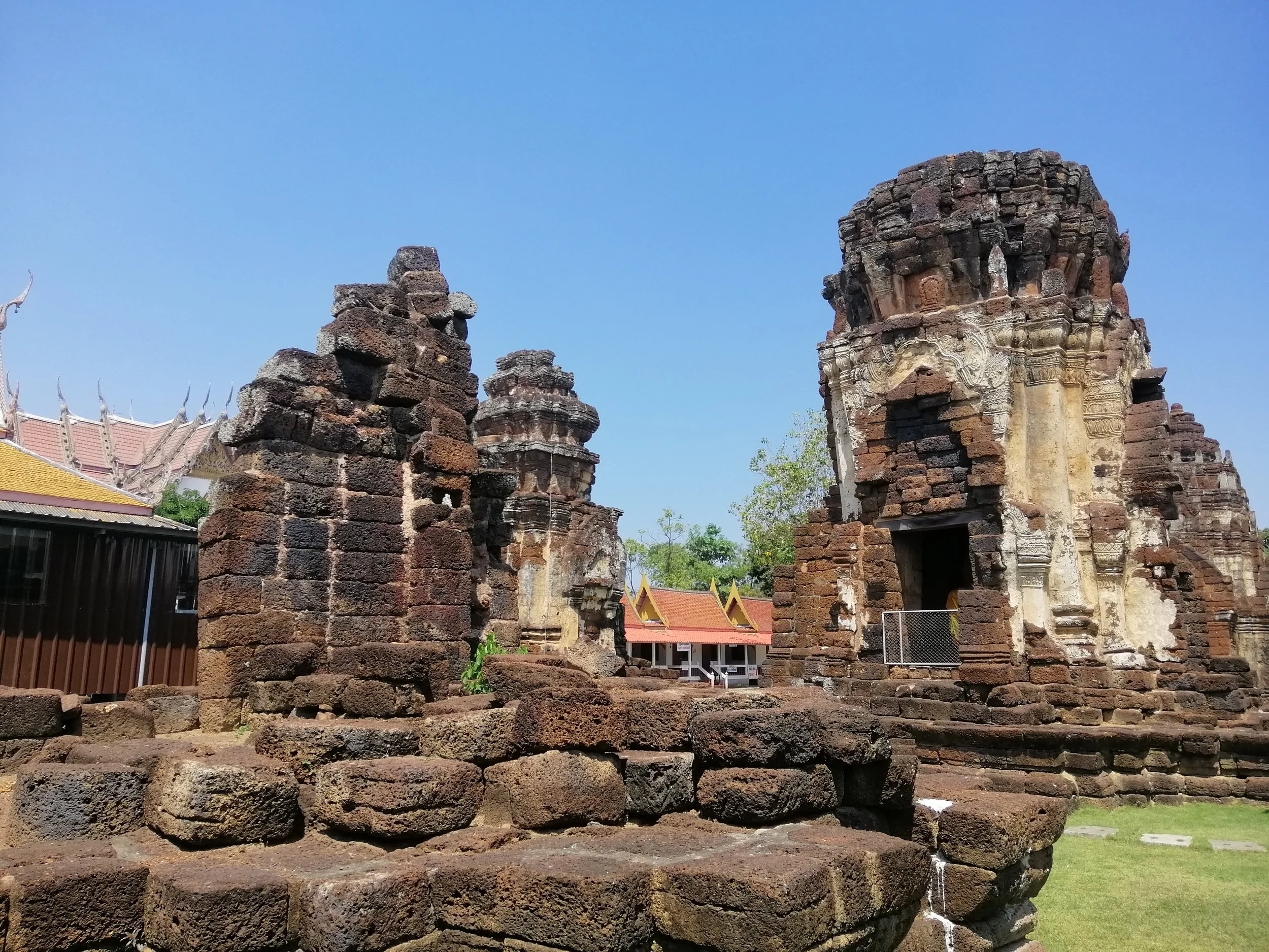 2020 Petchaburi Temples and Sights (16).jpg