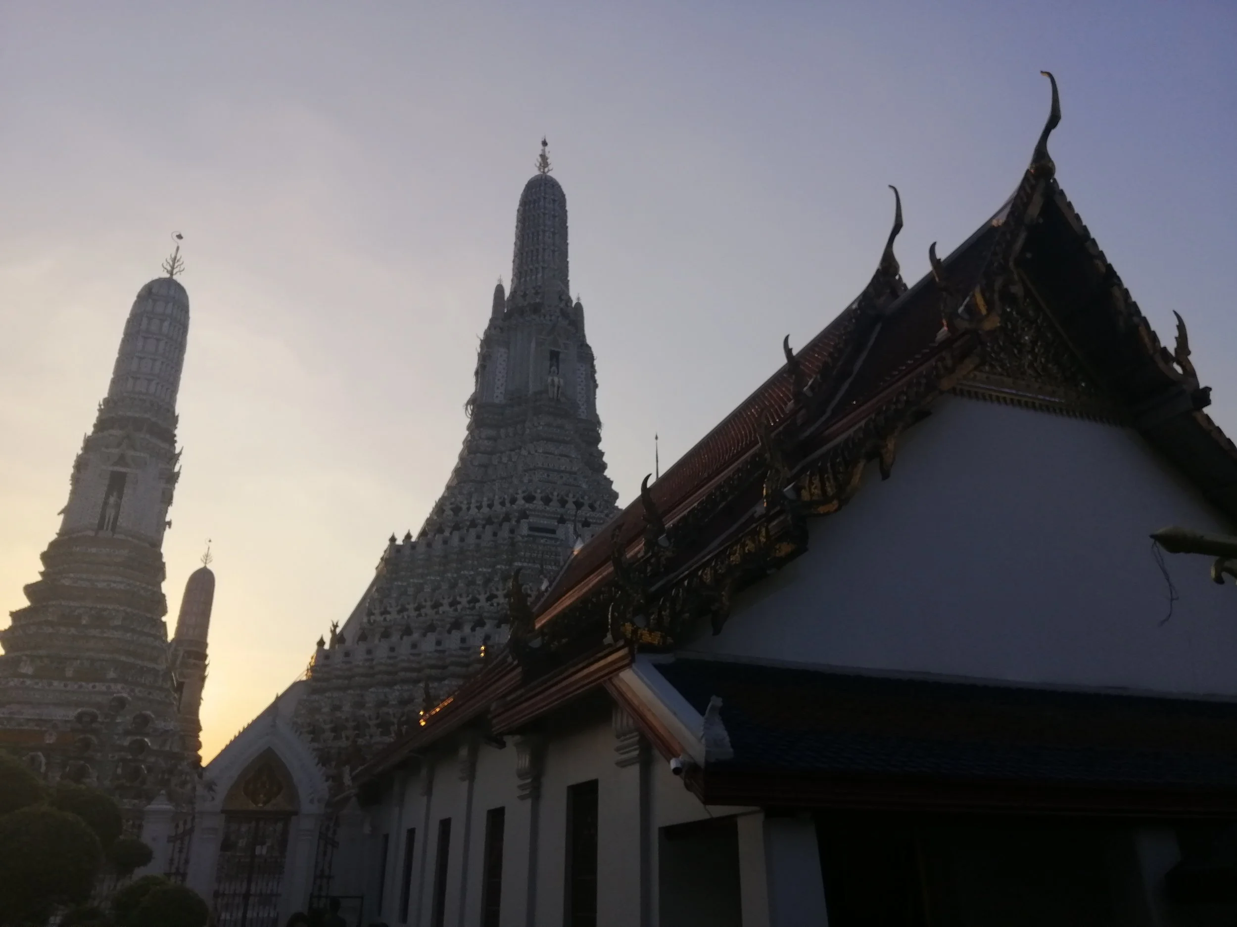 2018 Pics with Gift in Thailand (249).jpg