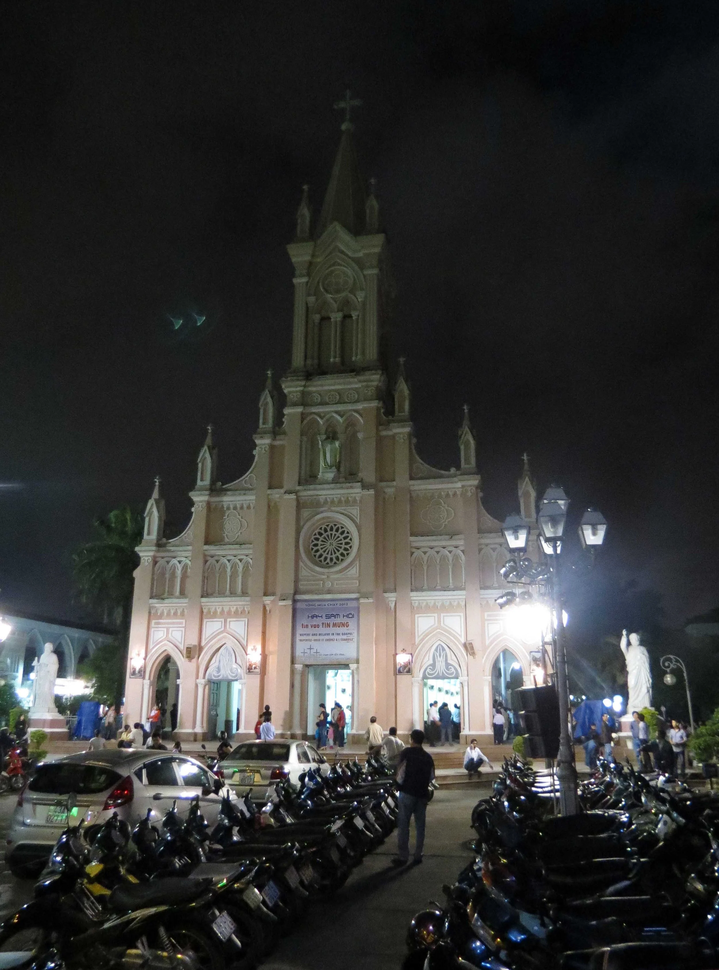 DA NANG VIET NAM (66).JPG