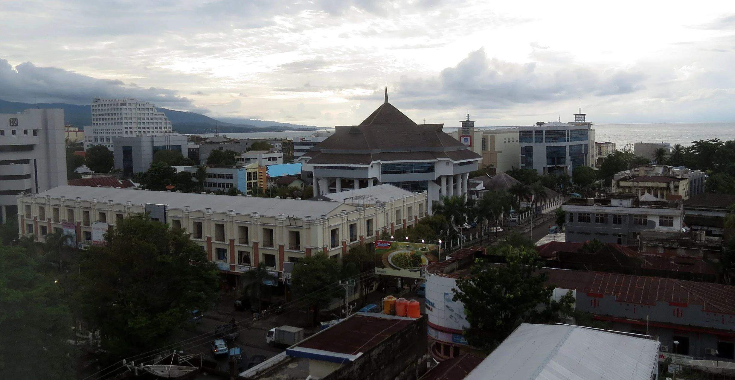 MANADO SULAWESI (2).JPG