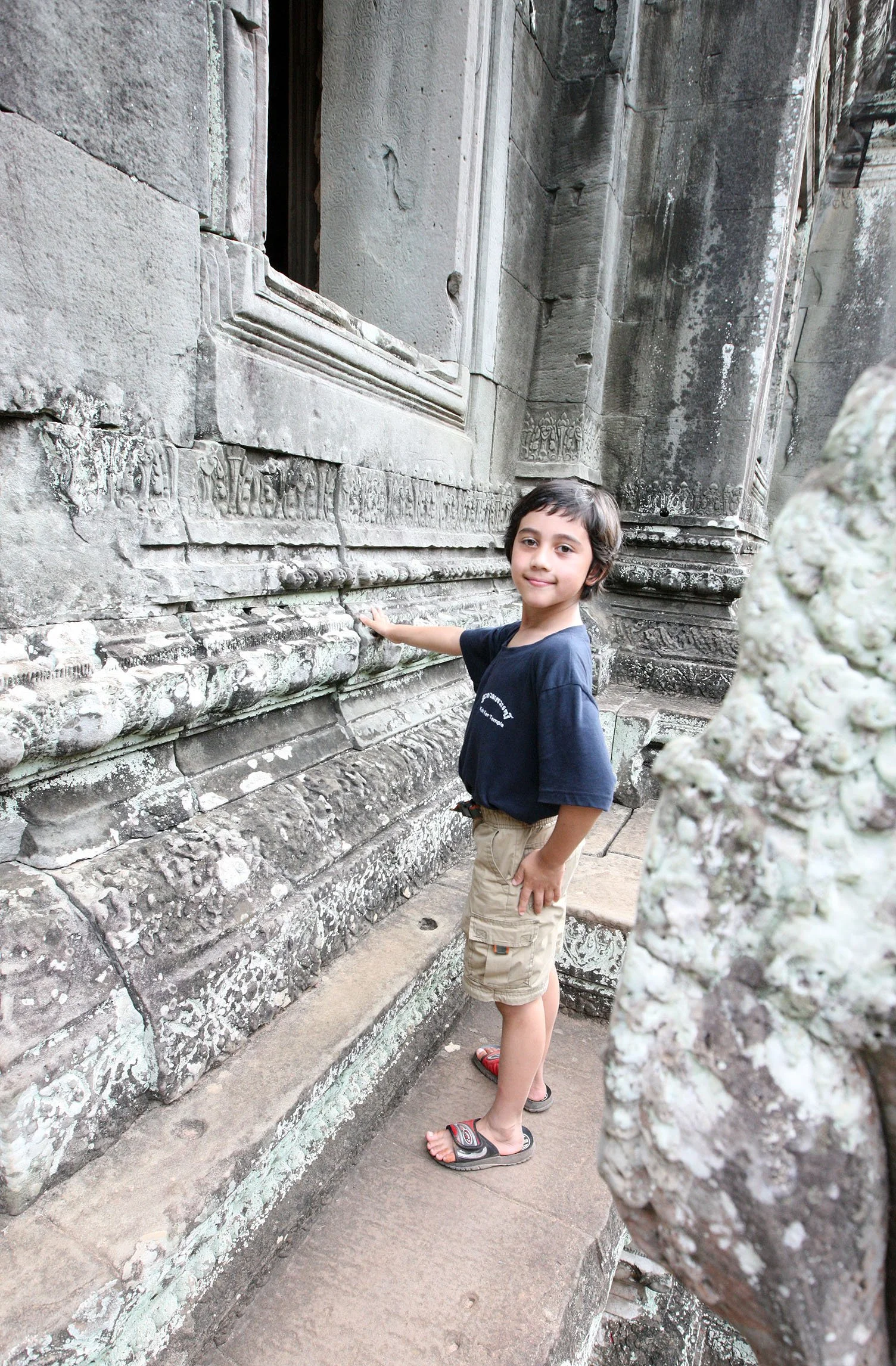 BANTEAY SAMRE TEMPLE - CAMBODIA (18).JPG