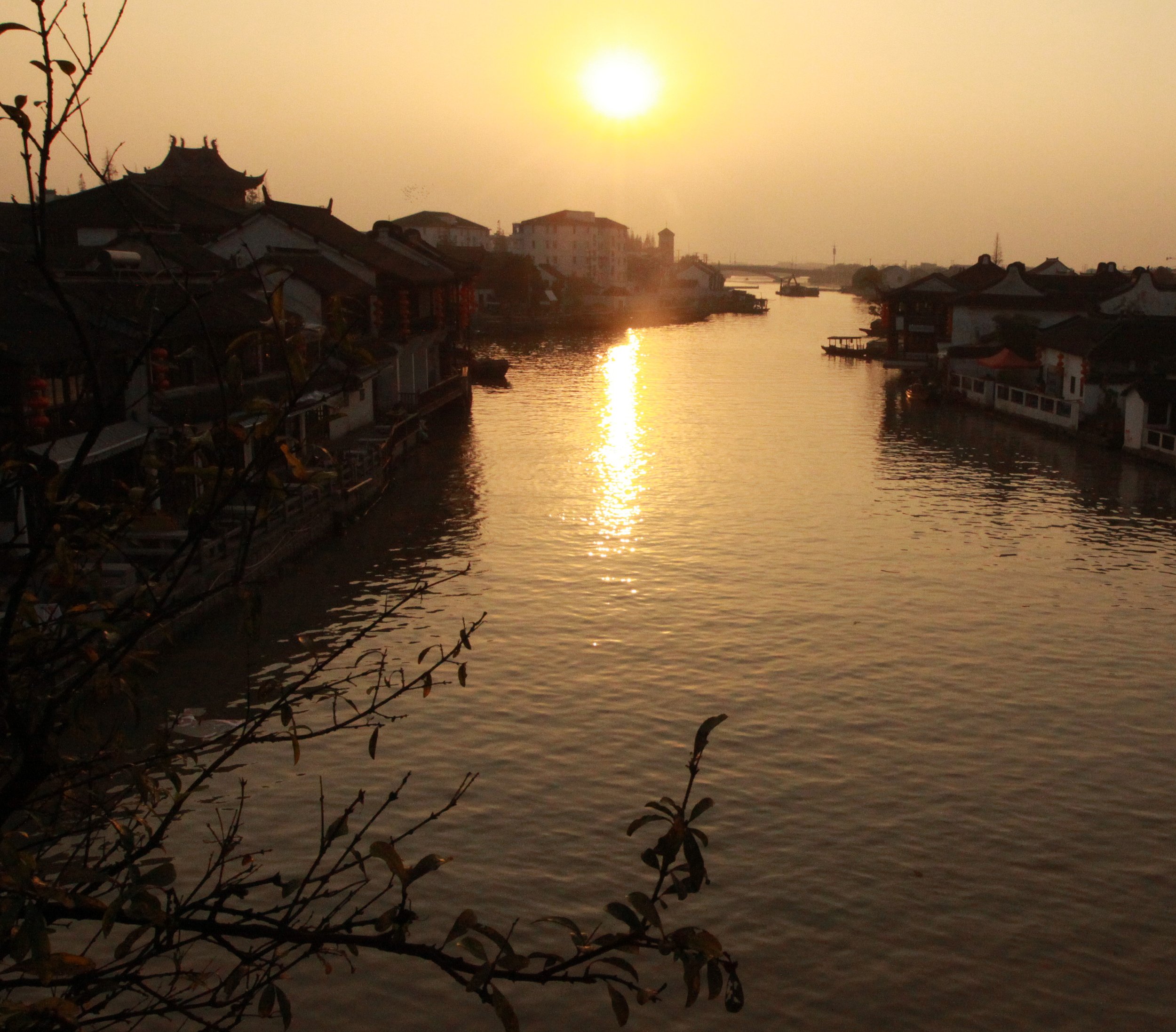 ZHUJIAJIAO WATER TOWN - NOVEMBER 20 2011 (195).JPG