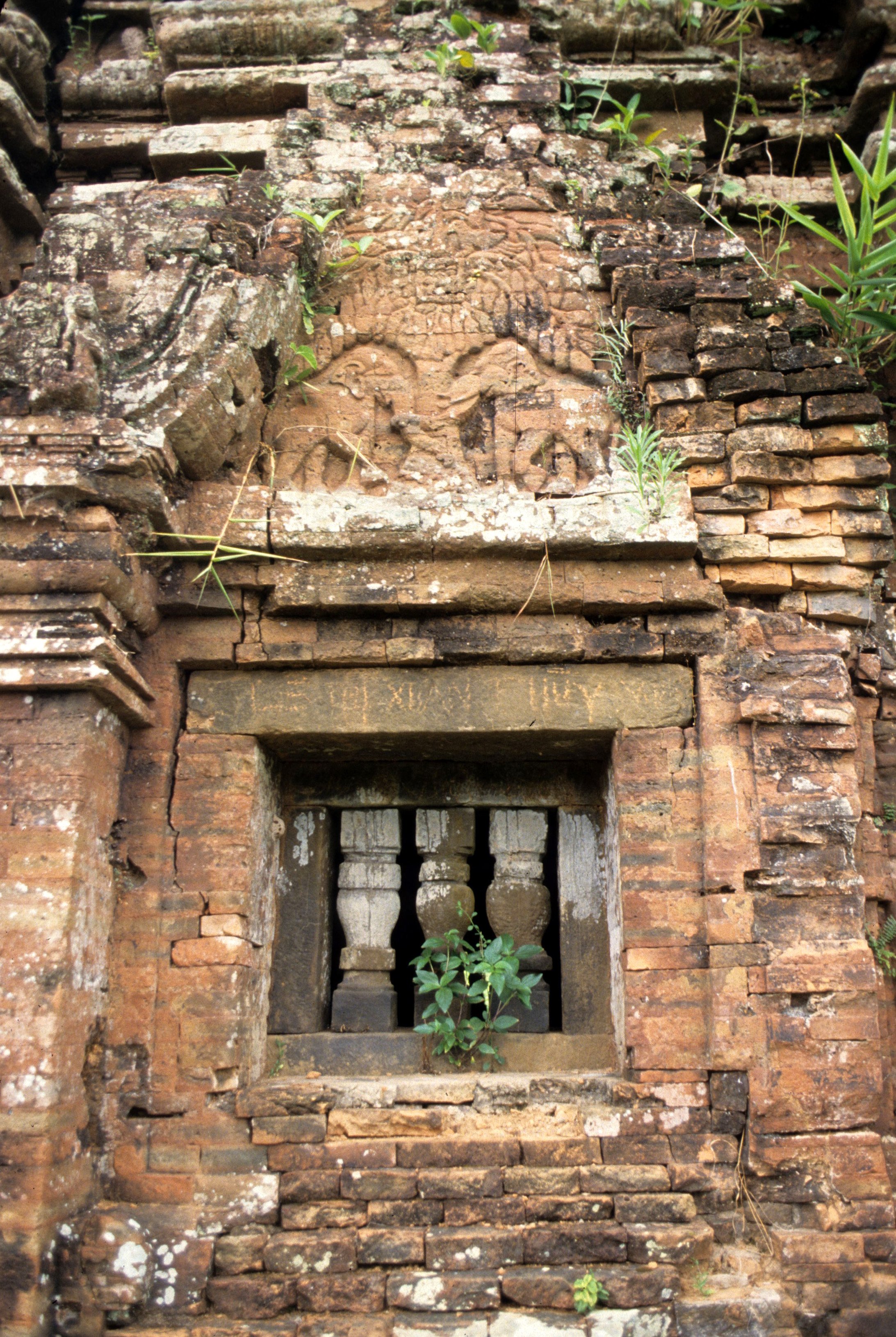 VIET NAM - MY SON CHAM RUINS I.jpg