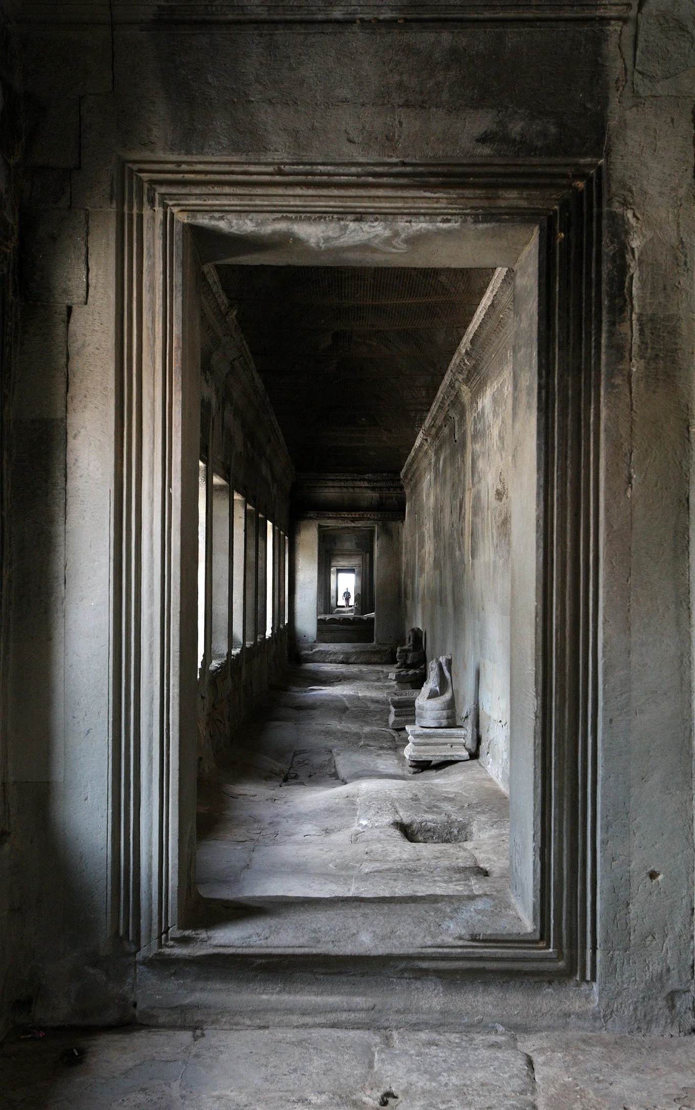 ANGKOR WAT - JULY 2010 (35).JPG