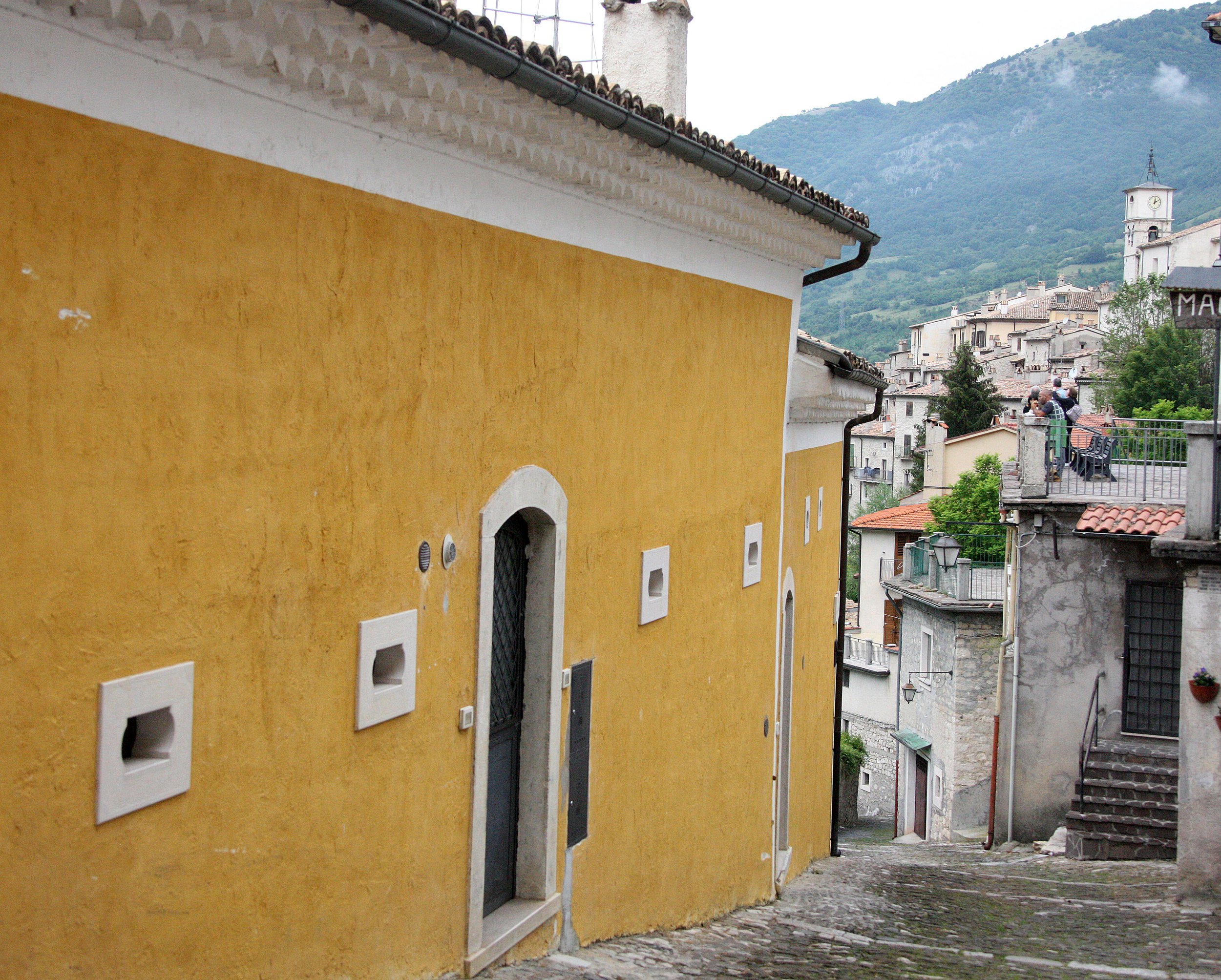 BARREA ITALY - ABRUZZO NATIONAL PARK ITALY (81).JPG