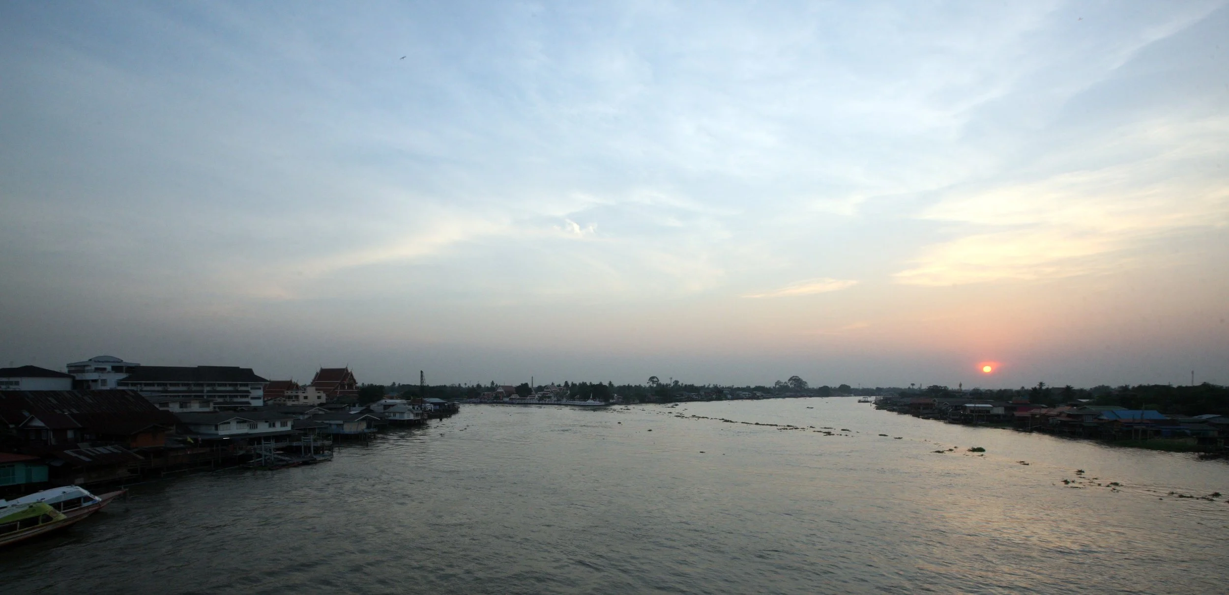 2015 Pakkret Nonthaburi Sunset on Chao Praya (8).JPG