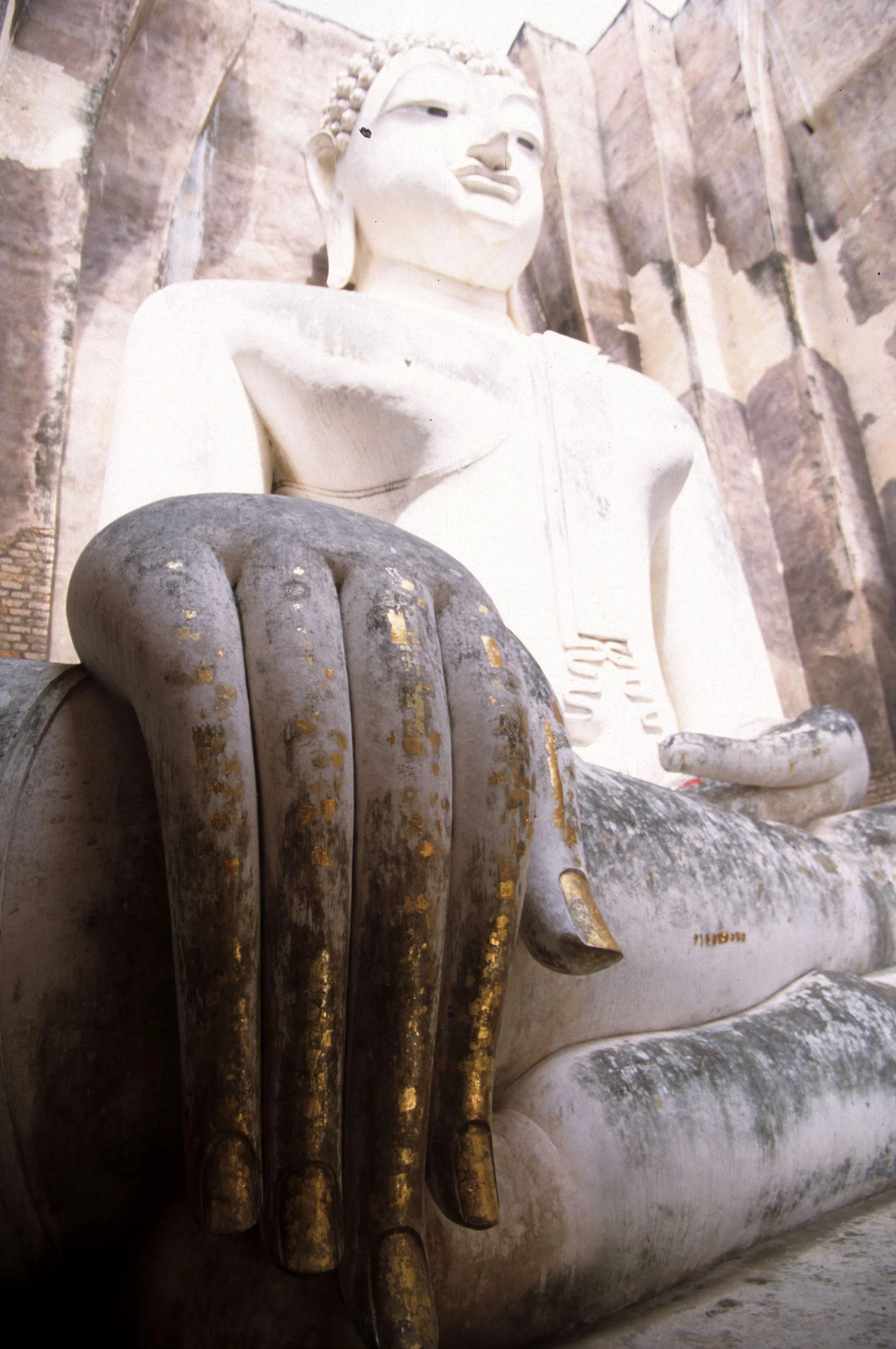 SUKHOTHAI - WAT SI CHUM B.jpg