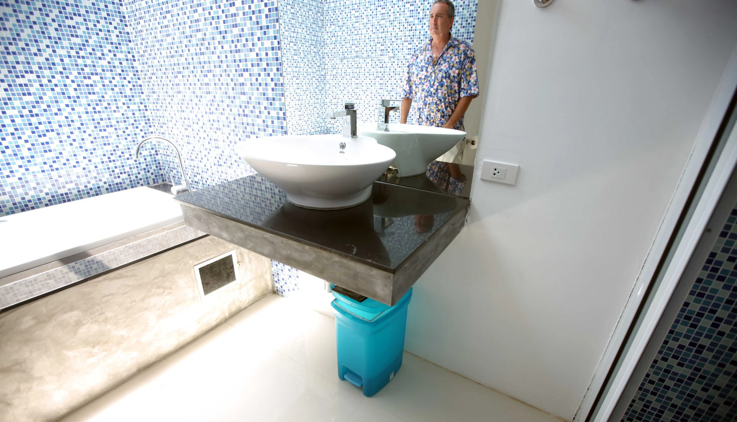 2015 Koh Lanta Songkran with friends from ISB (170).JPG