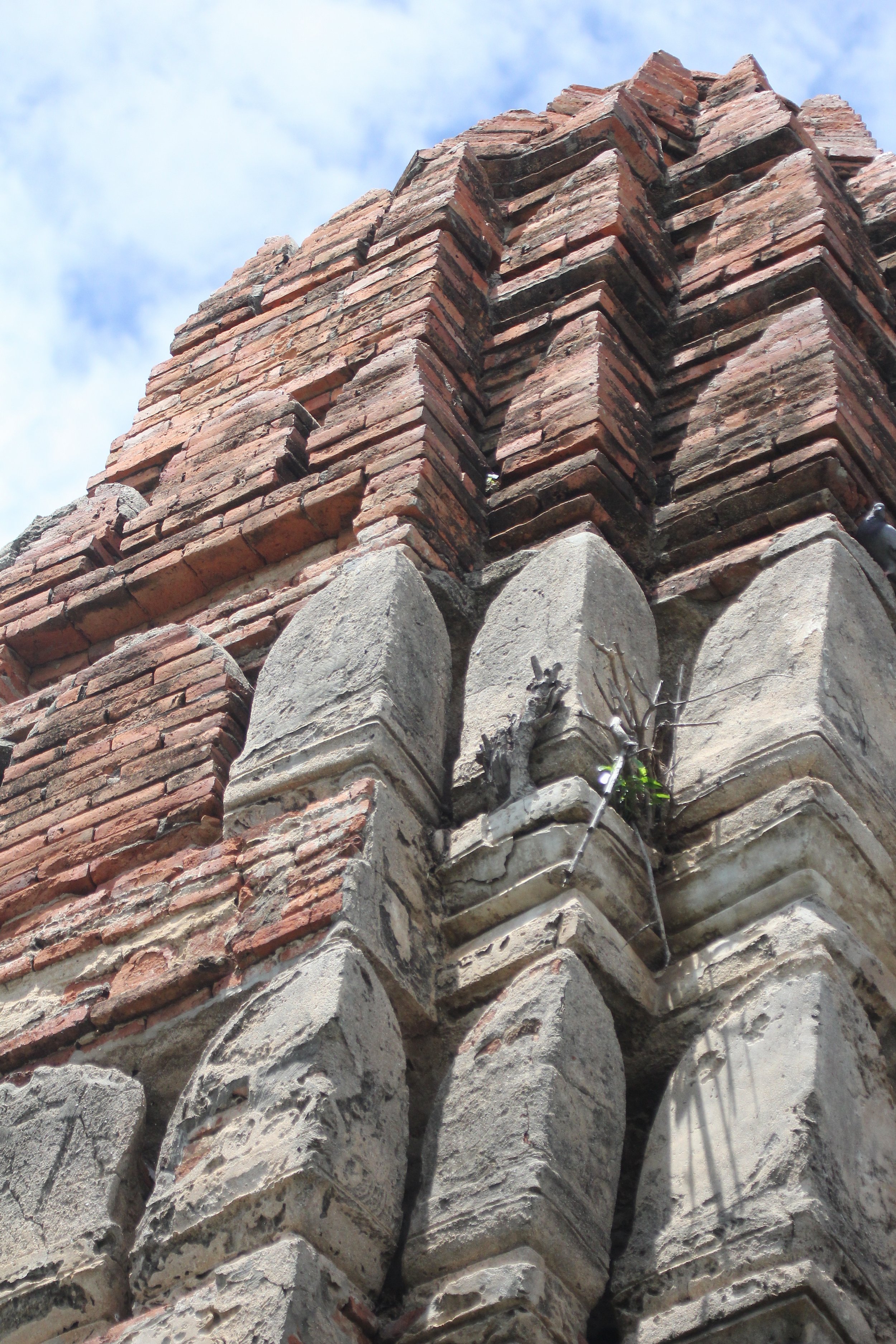 2020 14-15 July Singburi Wat Na Phra That (34).JPG