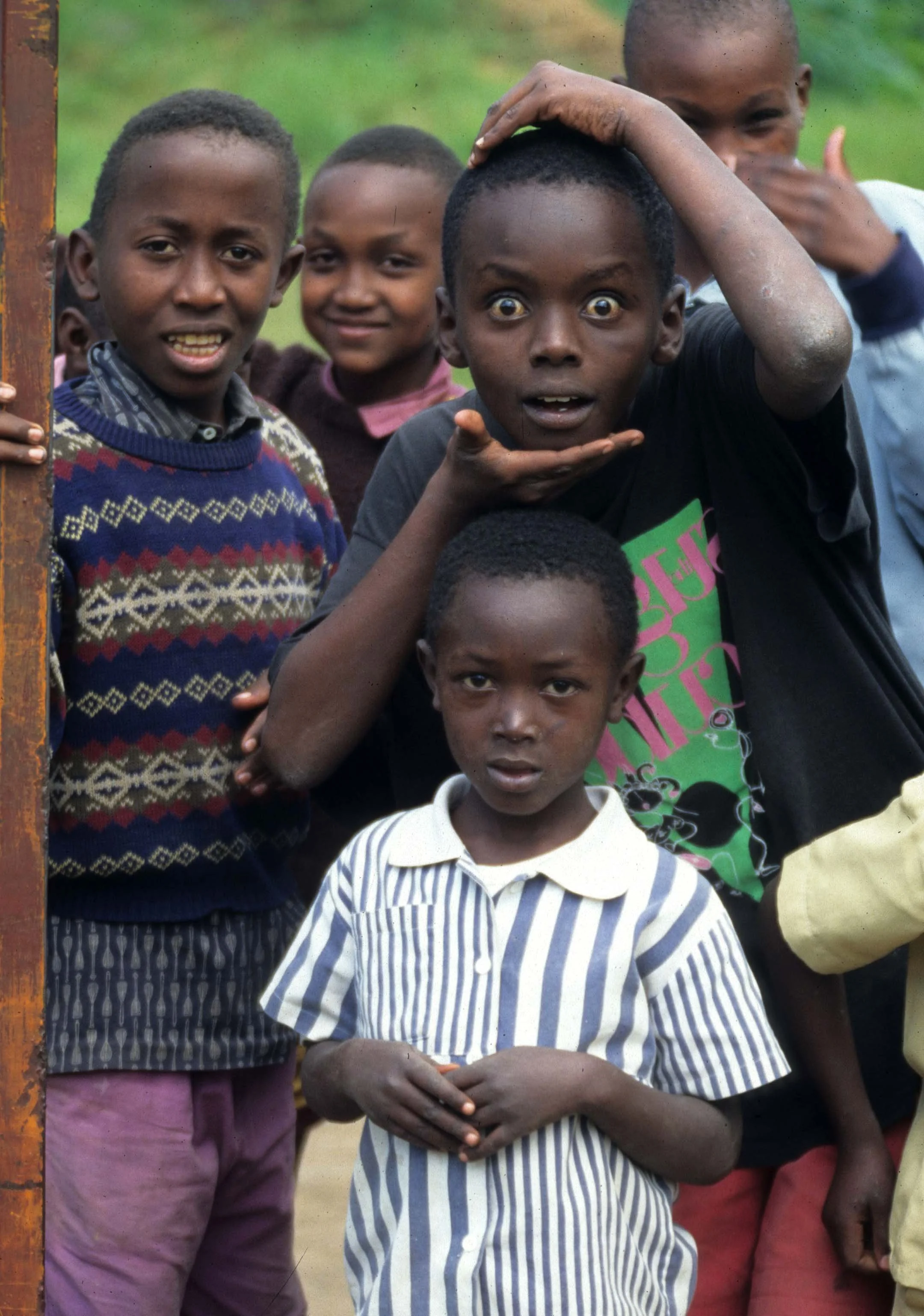 RWANDA - PEOPLE - HUTO ORPHANS E.jpg