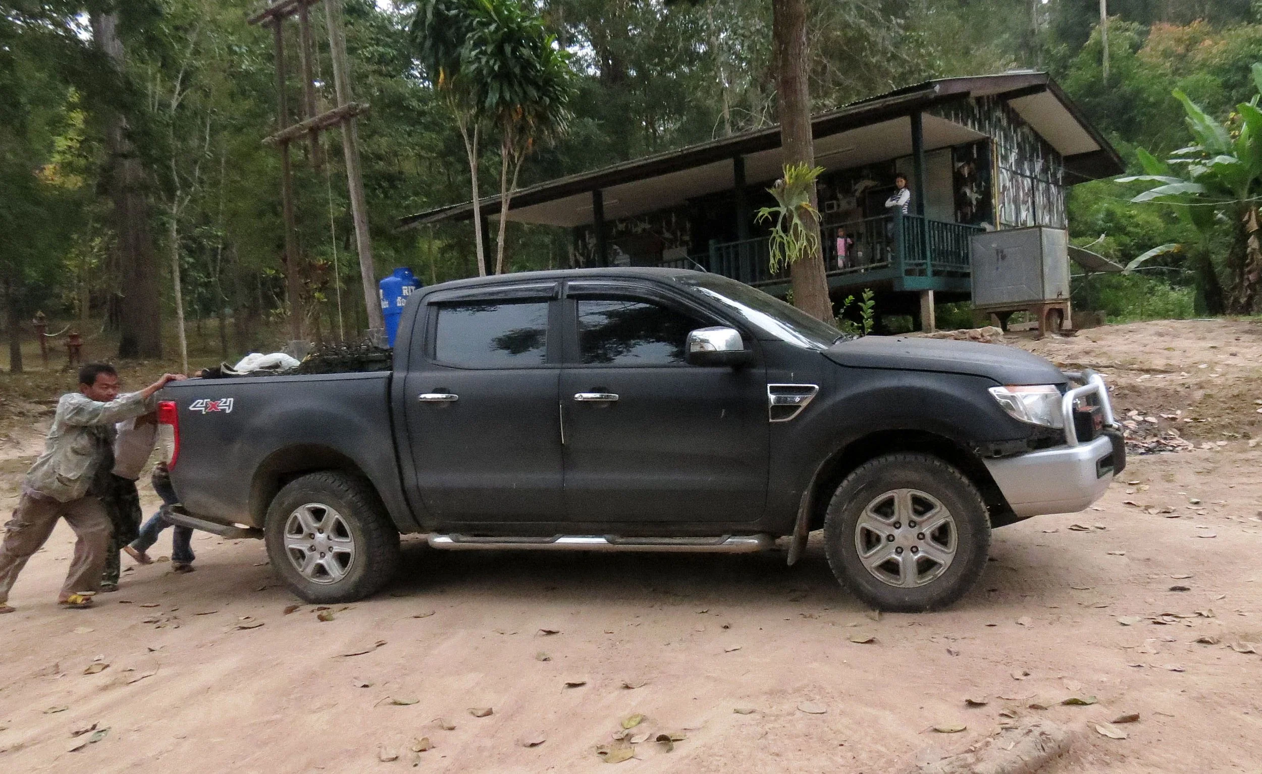 2014 Huai Kha Khaeng Bruce Kekule Trip (22).JPG