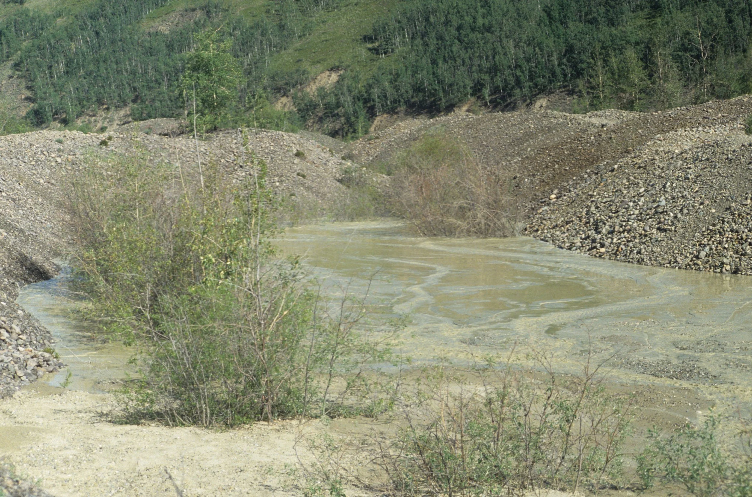 ALASKA - GOLD DIGGING OPERATION A.jpg