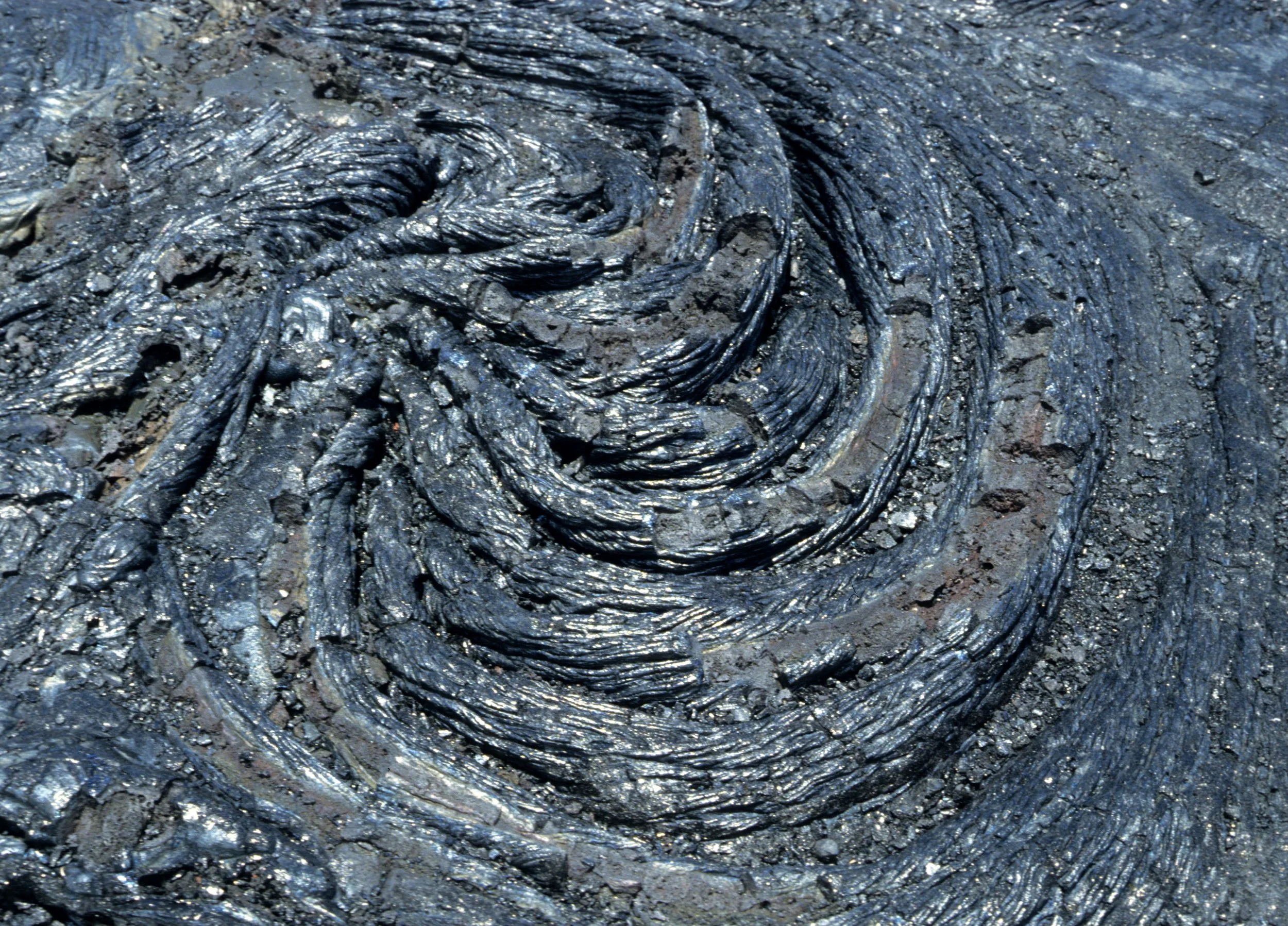 HAWAII - HAWAII - VOLCANOES NP - PA HOE HOE LAVA.jpg