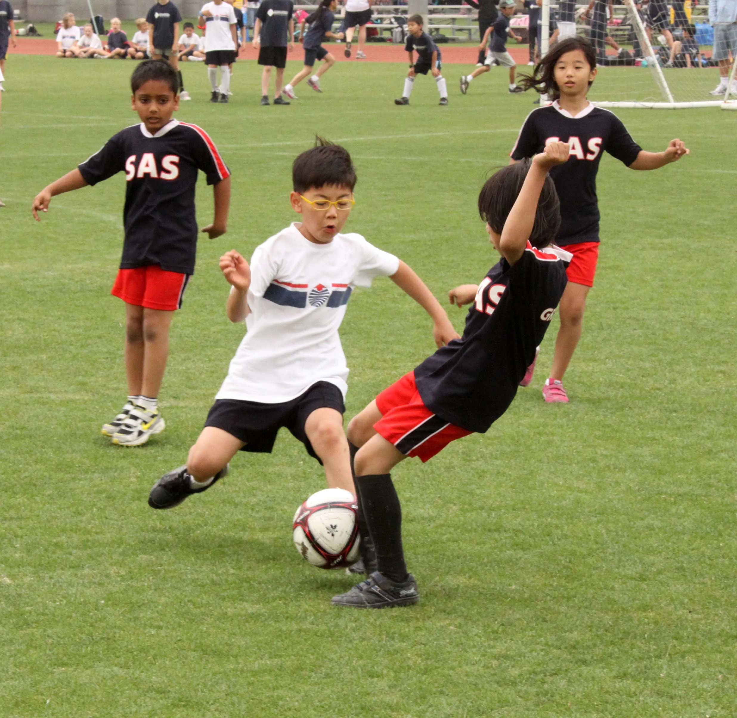 SAS THIRD GRADE SOCCER DAY (37).JPG