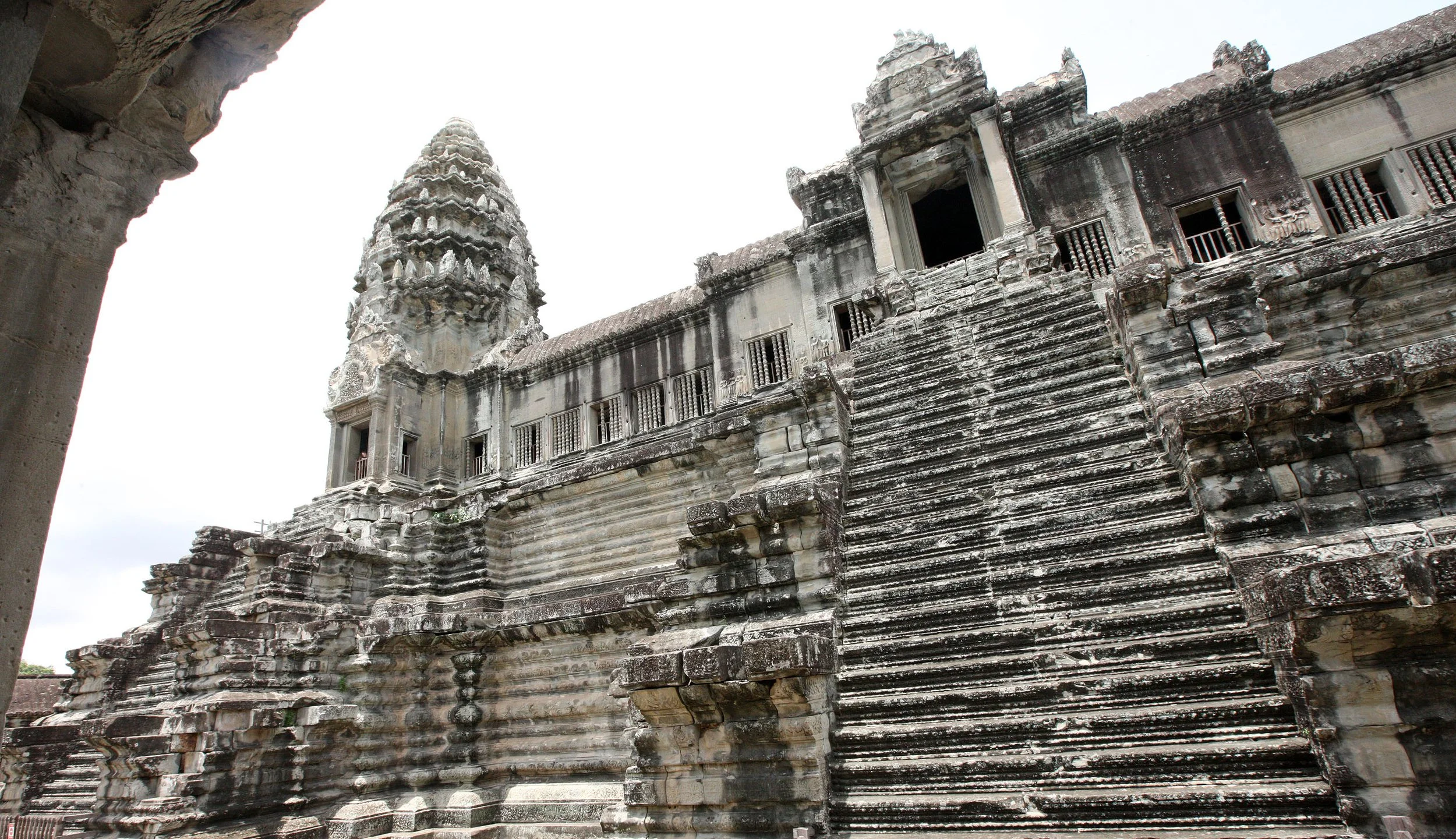 ANGKOR WAT - JULY 2010 (39).JPG