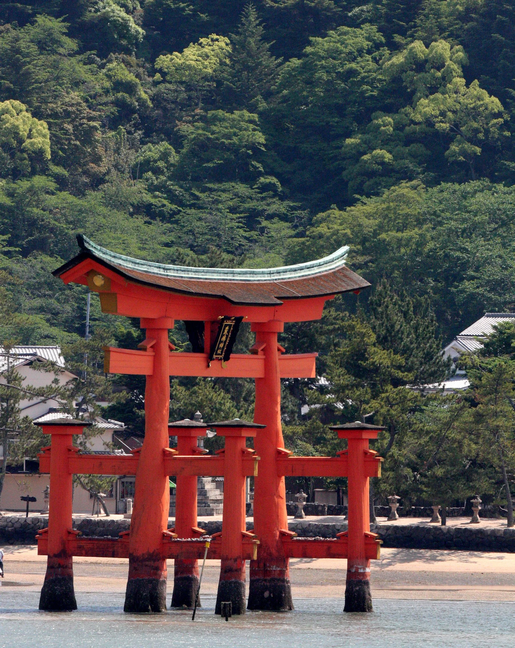 MIYAJIMA - MAY 2009 - SCENES AND LANDSCAPES (47).JPG