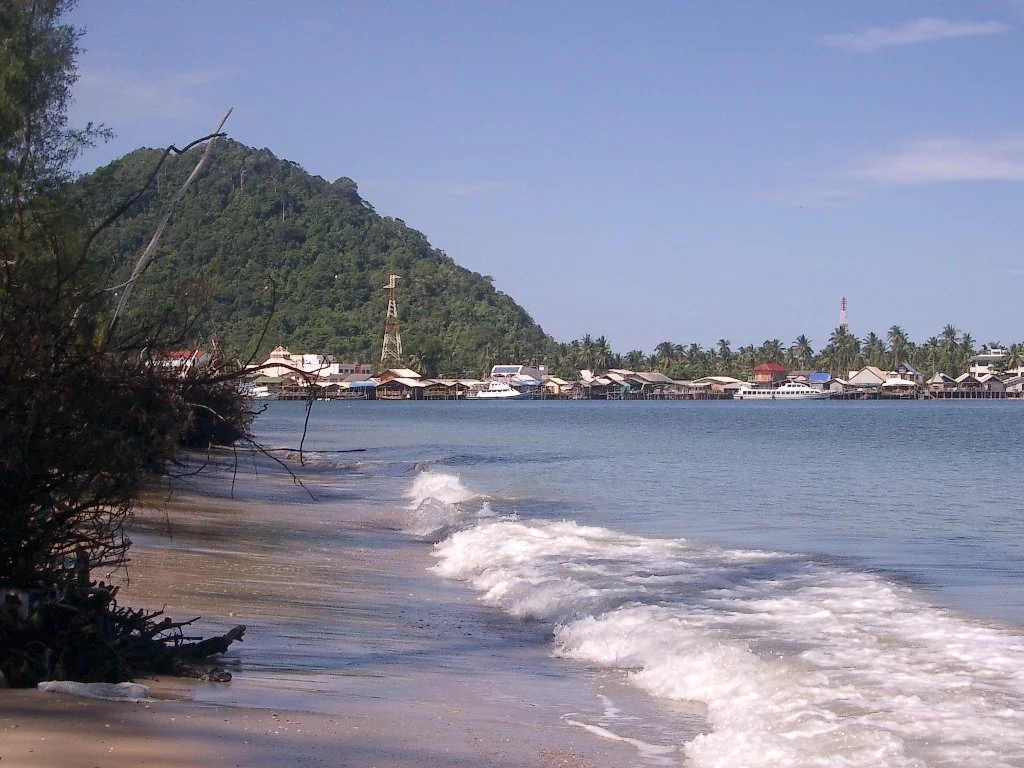 KOH LANTA - PROPERTY - 2004 (17).JPG