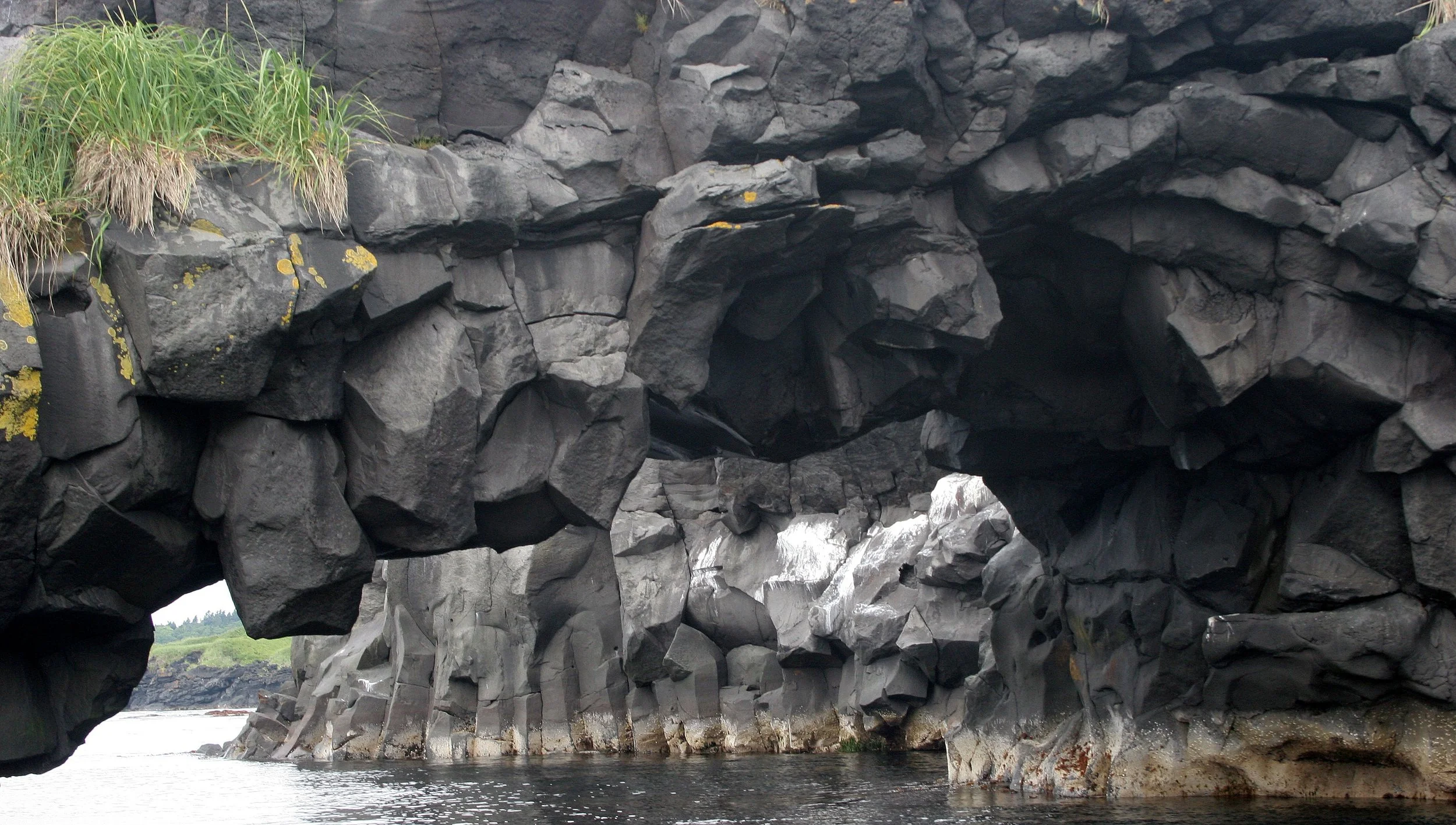 KURIL ISLANDS - VIEWS LANDSCAPES AND GEOLOGY (13).jpg