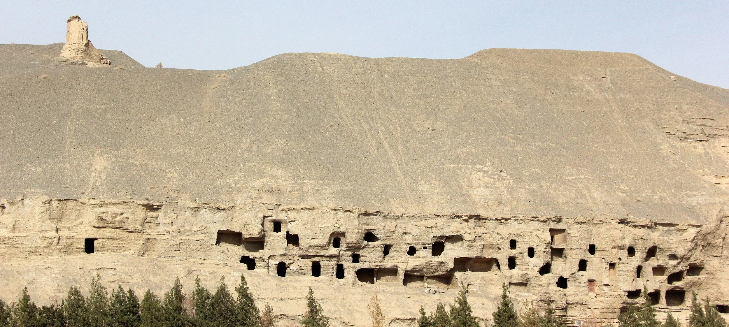 MOGAO GROTTOES - DUNHUANG GANSU CHINA (15).JPG