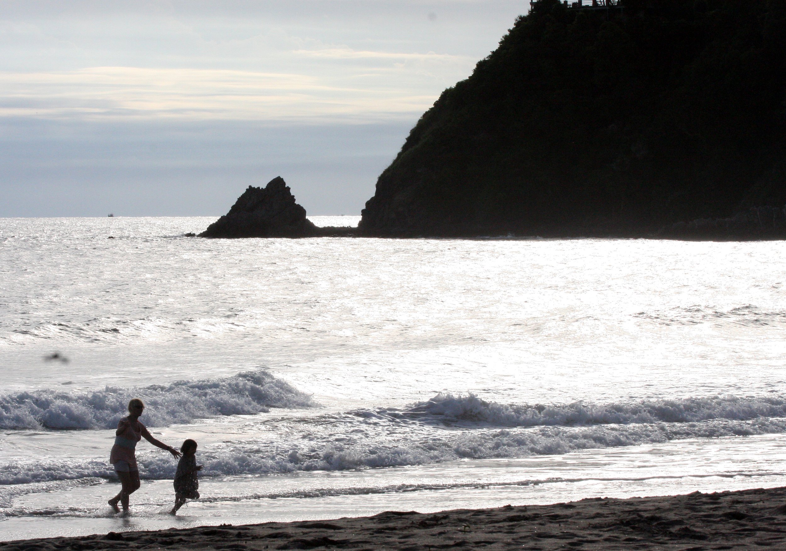 KOH LANTA - 2008 - HANGING ON THE ISLANDS (36).JPG
