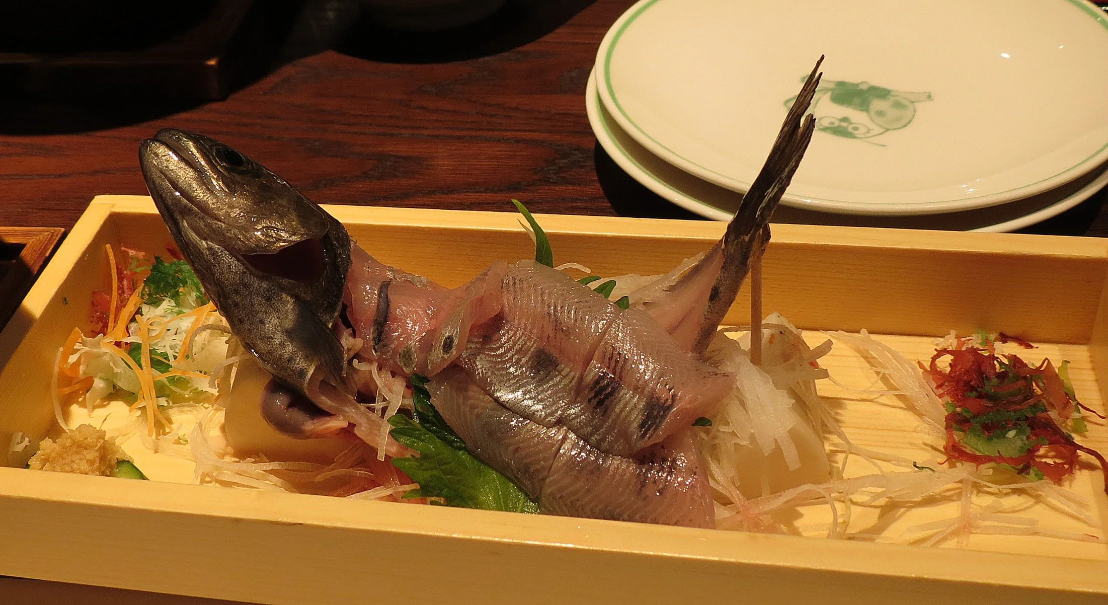 Yoroushi Onsen "live" dinner!