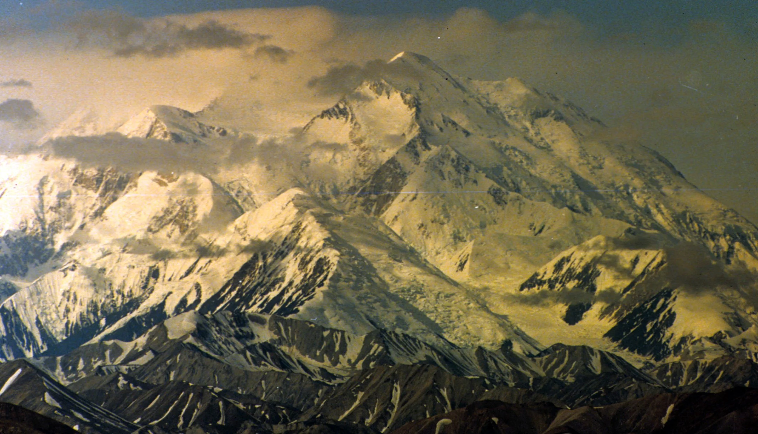ALASKA - MOUNT DENALI An.jpg