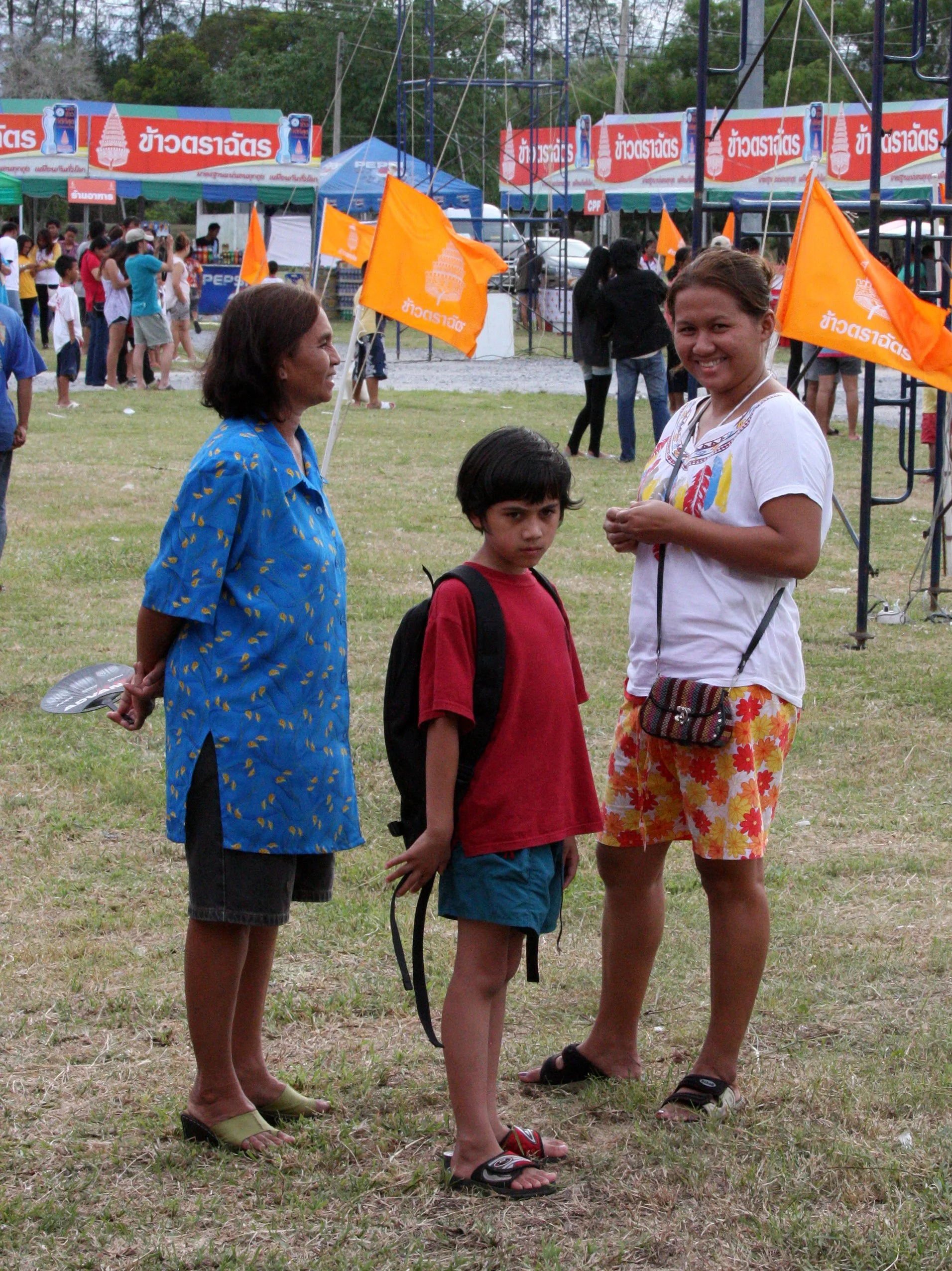 2010-7-18 CARRABAO CONCERT IN NAKHONSITHAMMARAT (2).JPG