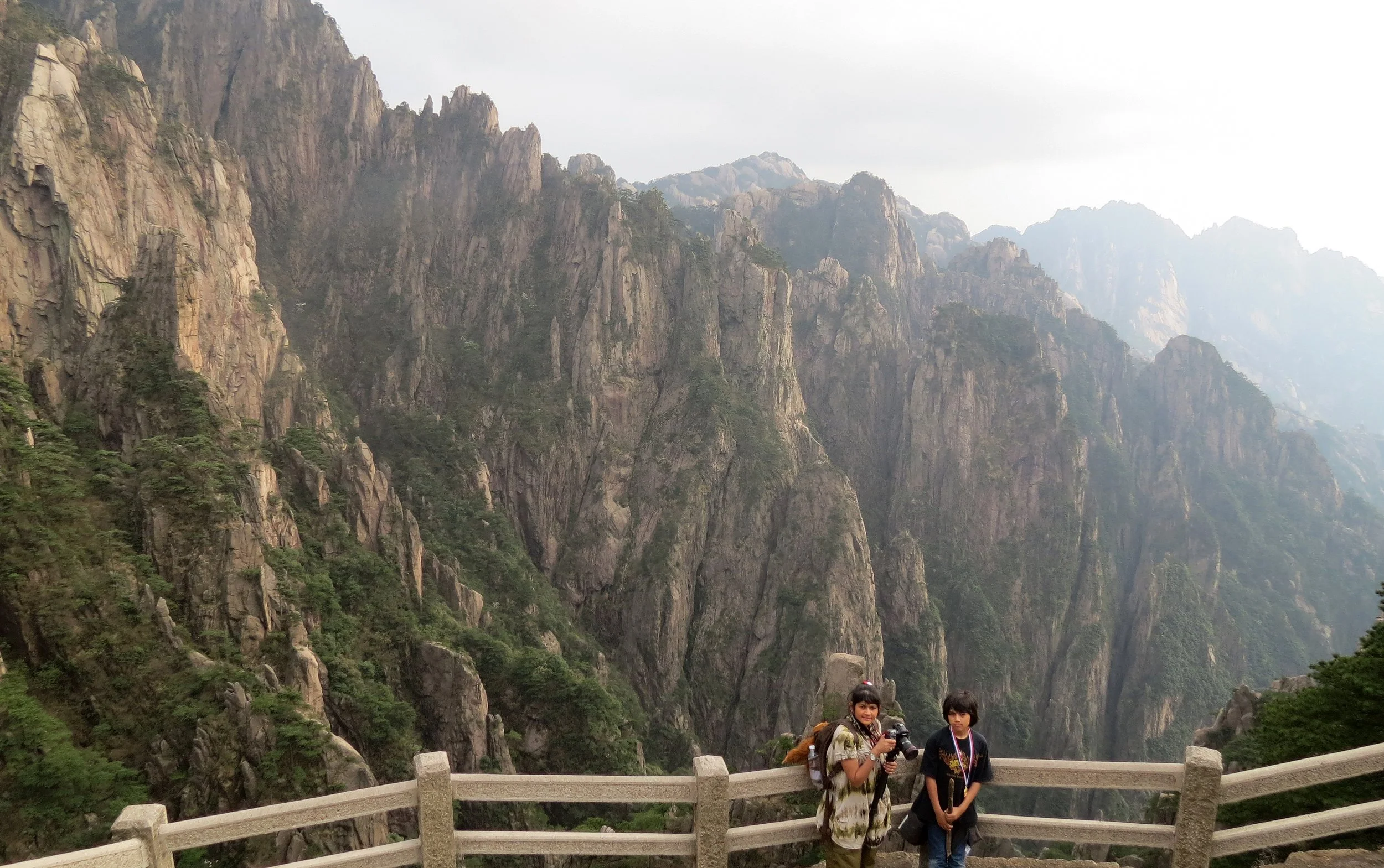 HUANGSHAN NATIONAL PARK - ANHUI PROVINCE CHINA (30).JPG