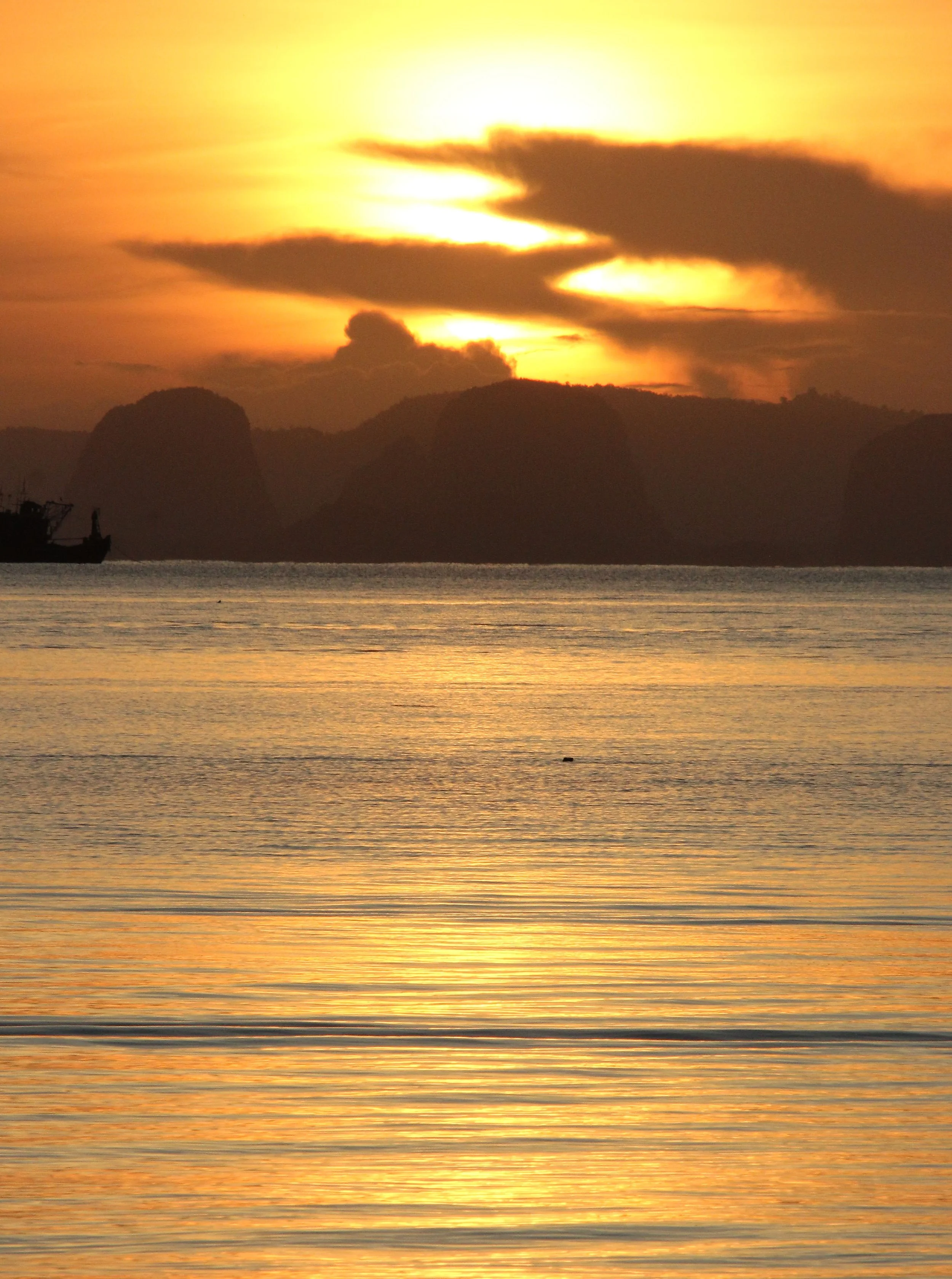 2016 Koh Lanta Landscapes, House Pictures and Family Fun (113).JPG