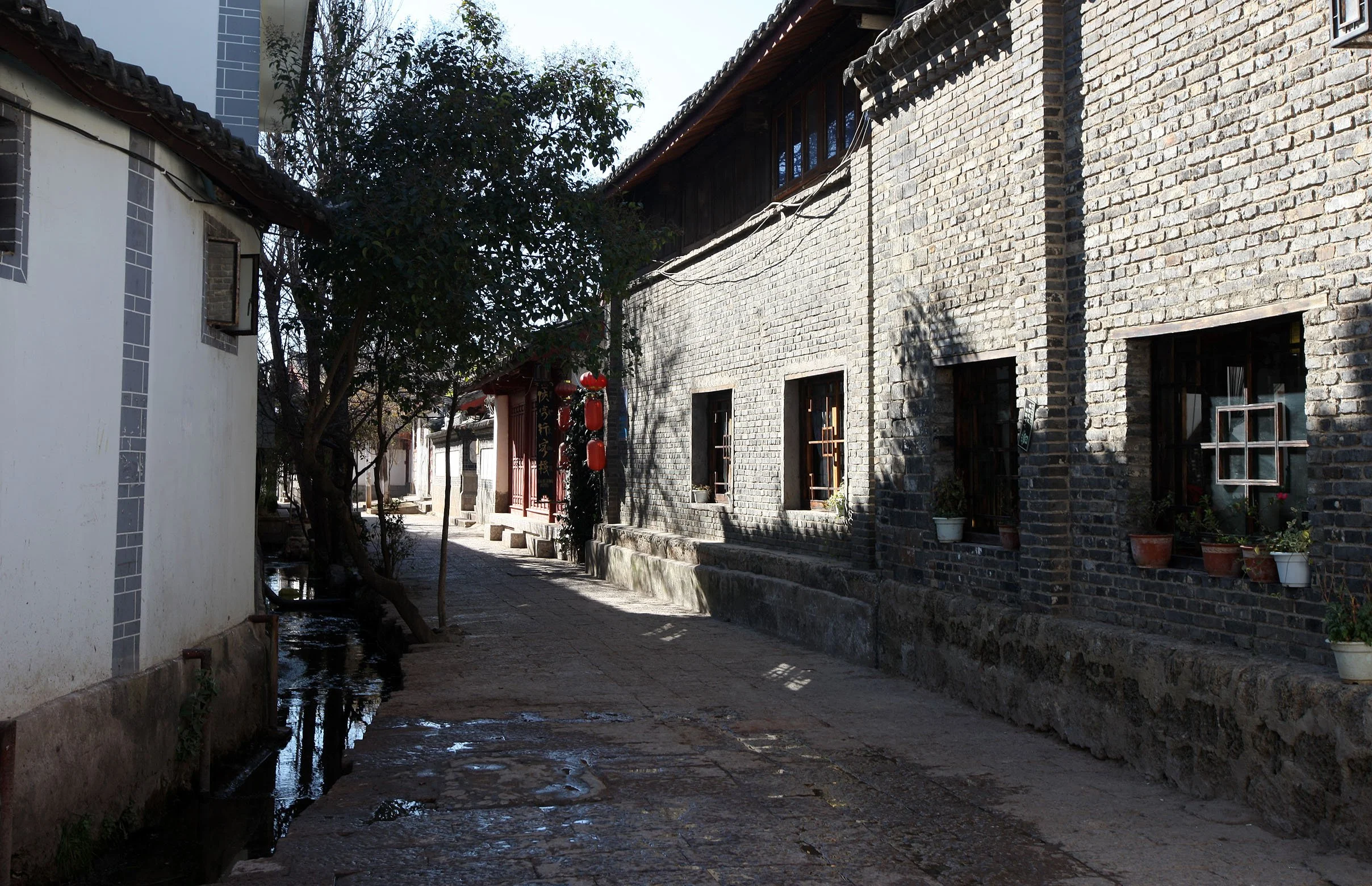 YUNNAN - LIJIANG ANCIENT TOWN - CHINA (18).JPG