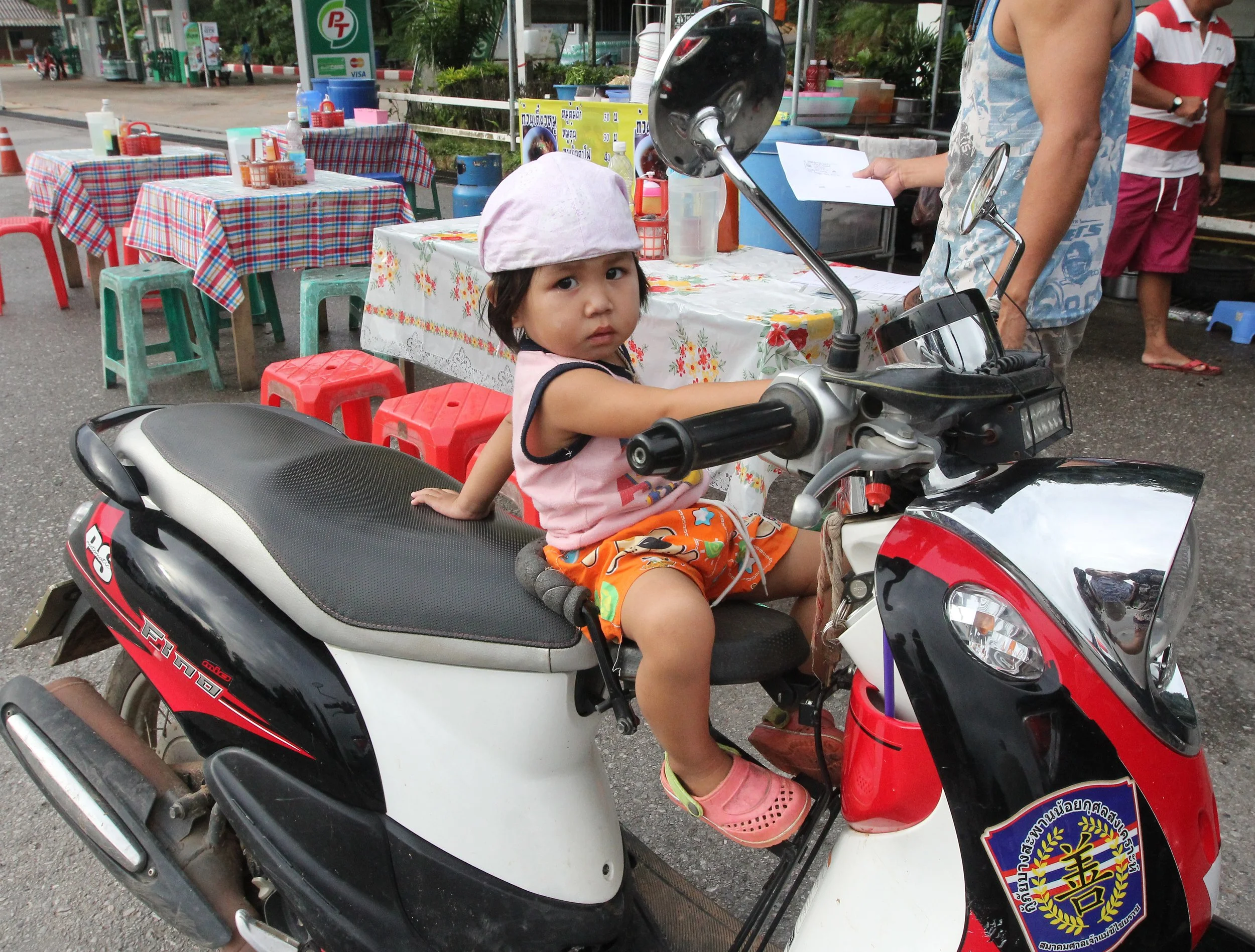 2015 Koh Lanta Summer Misc Images (596).JPG