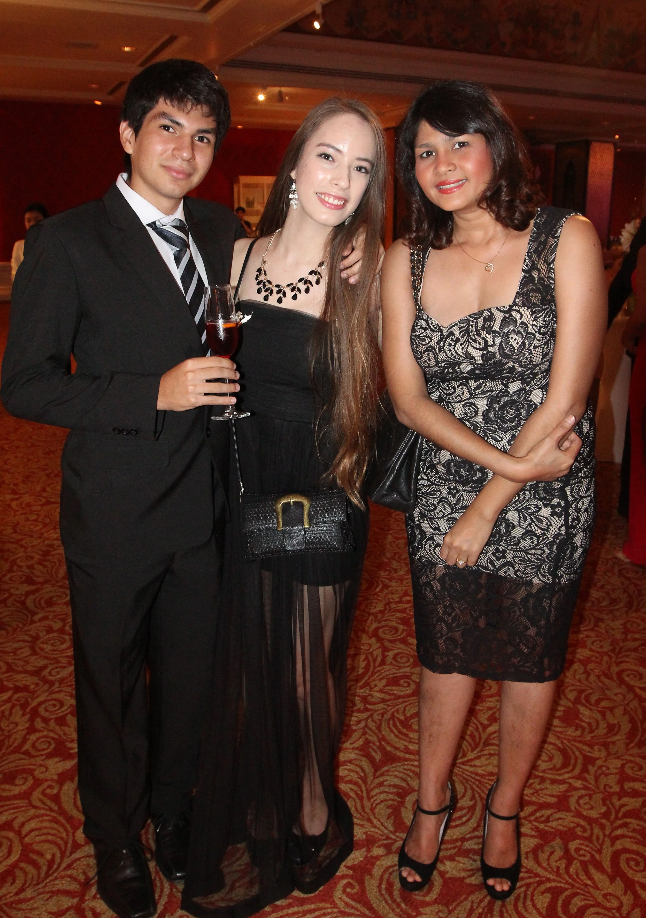 2015 ISB Prom in Bangkok (19).JPG