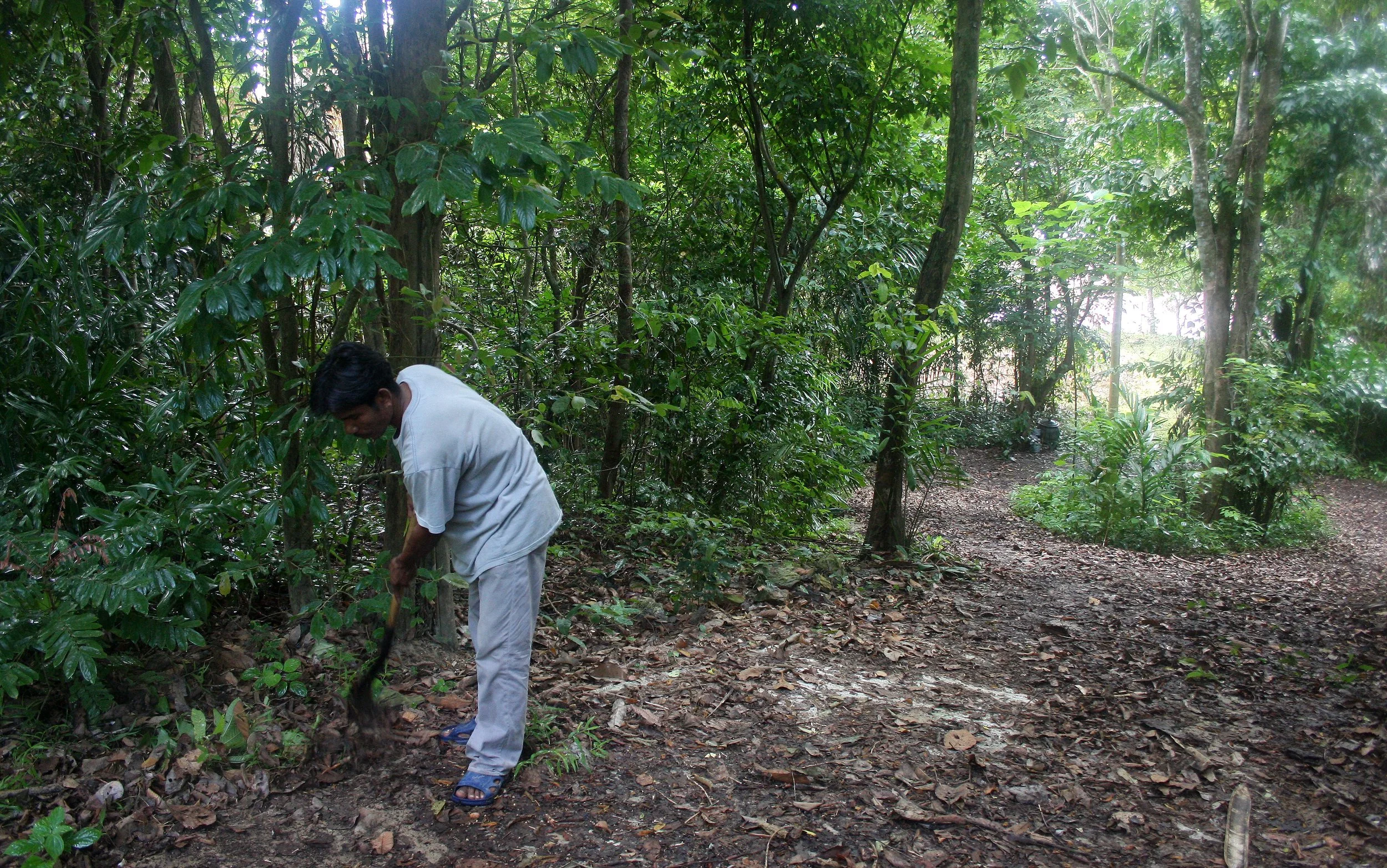 KOH LANTA - 2008 - VIEWS OF AND FROM THE PROPERTY (65).JPG