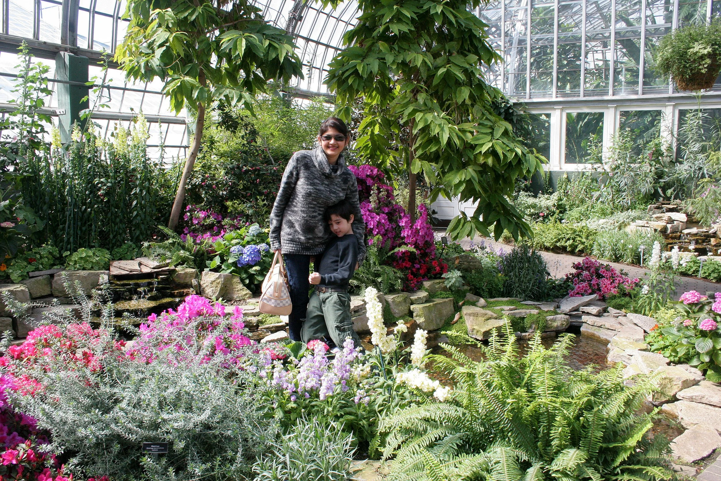 2008-4-3 CHICAGO SPRING TRIP - GARFIELD PARK CONSERVATORY (7).JPG