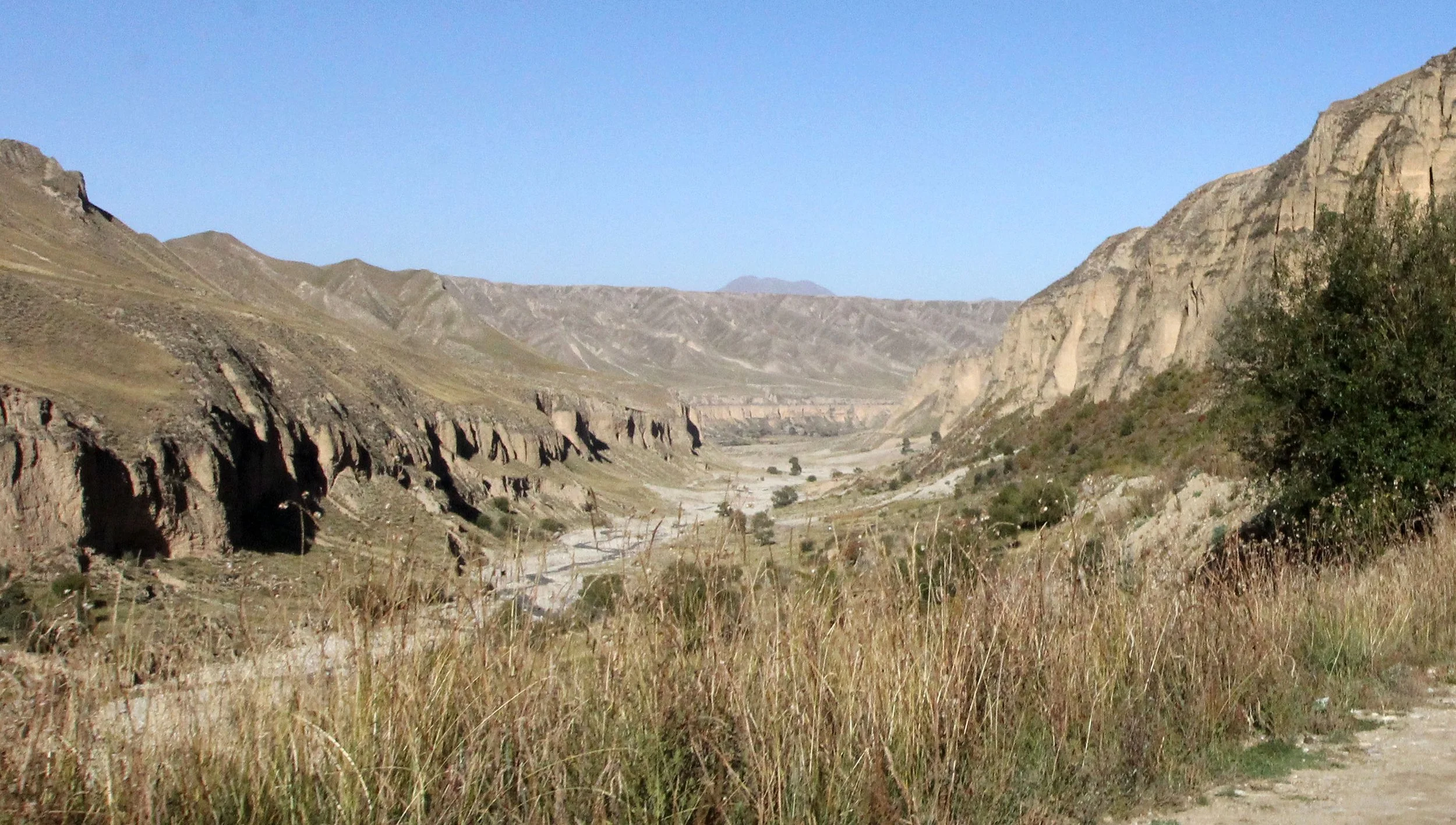 XINGHAI CANYON - NEAR SAI ZONG GOMPA QINGHAI CHINA (11).JPG