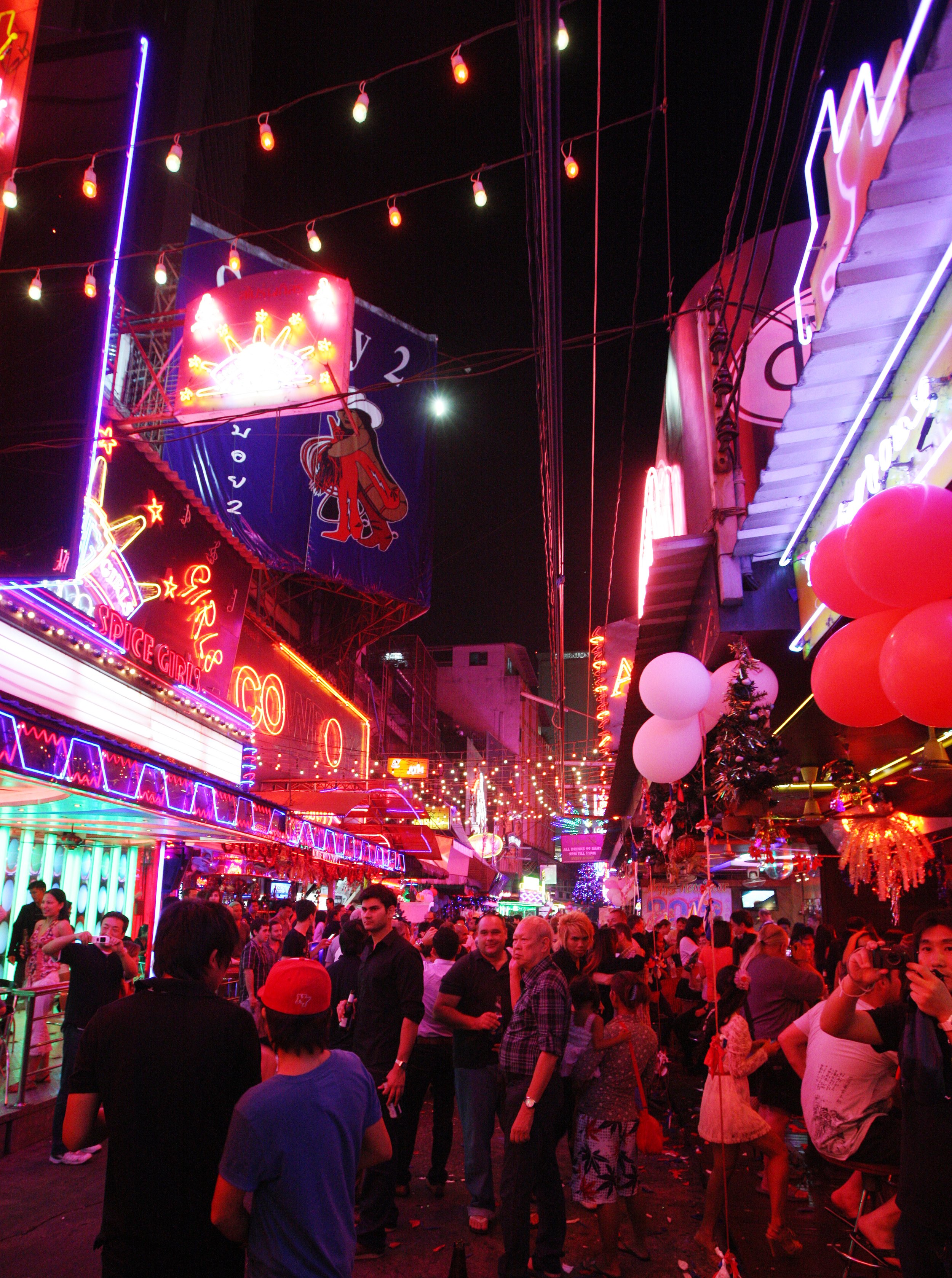 2012 Bangkok New Year's Eve on Soi Cowboy (34).JPG