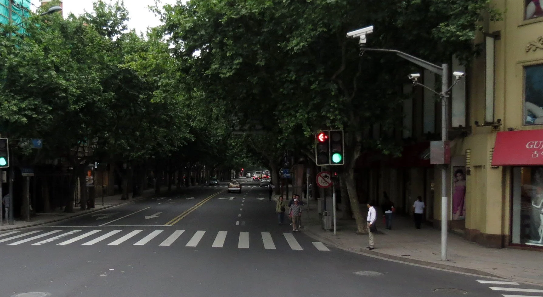 GRADUATION - SHANGHAI AMERICAN SCHOOL JUNE 2013 (10).JPG