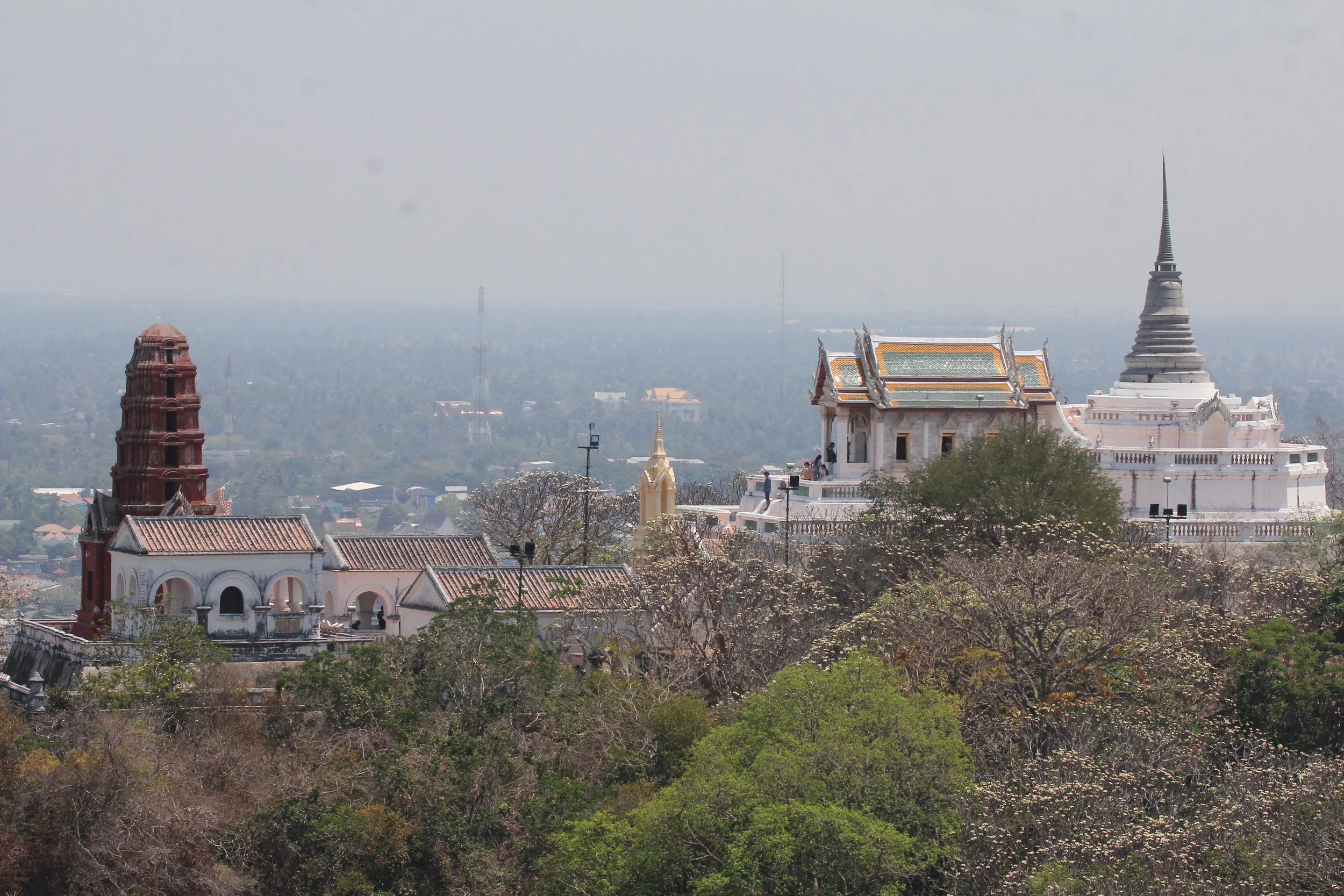 2020 Petchaburi Temple Trip with Cokie (101).JPG