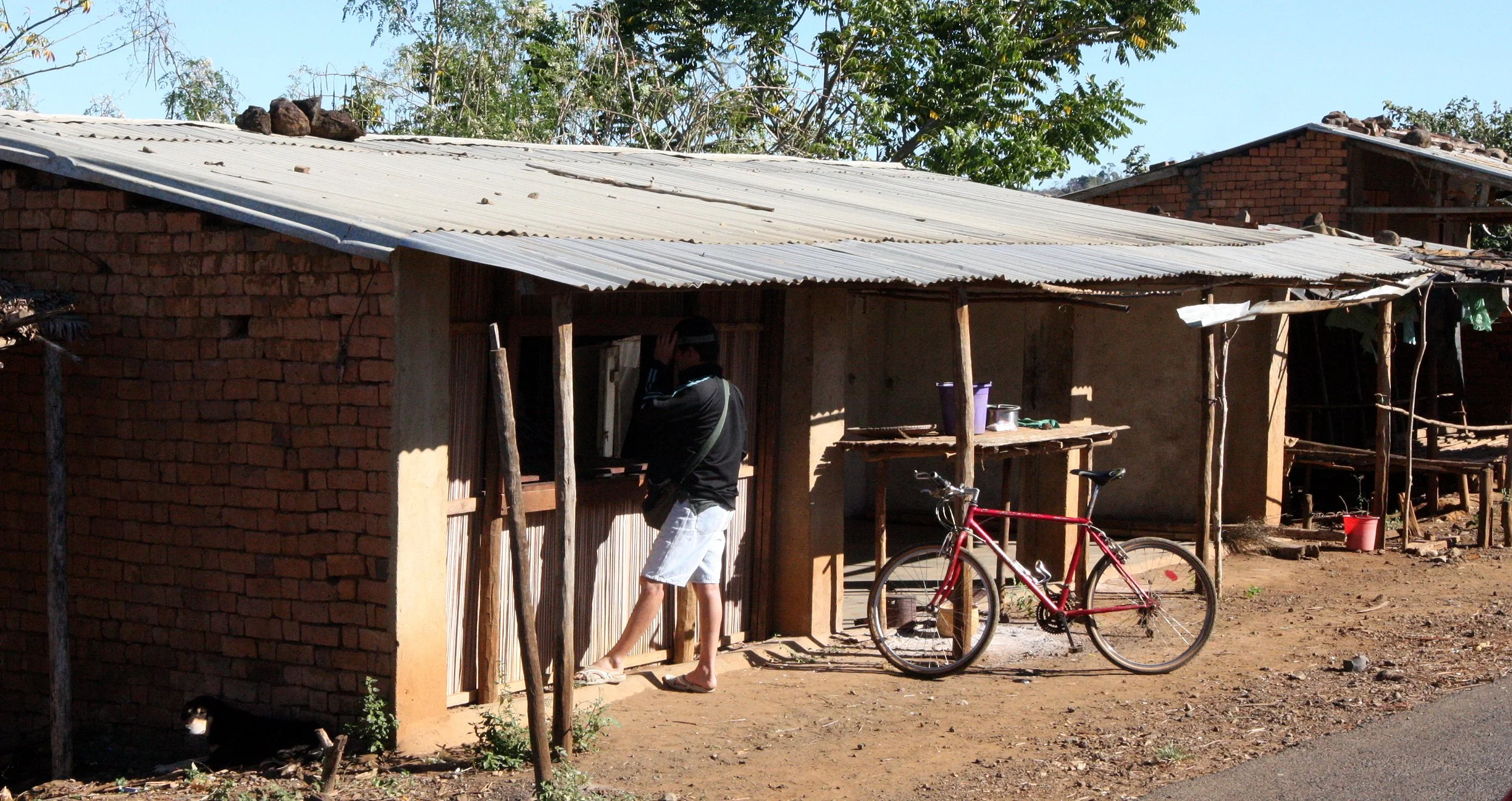 ANKARANA NATIONAL PARK MADAGASCAR - SAPPHIRE VILLAGE (9).JPG