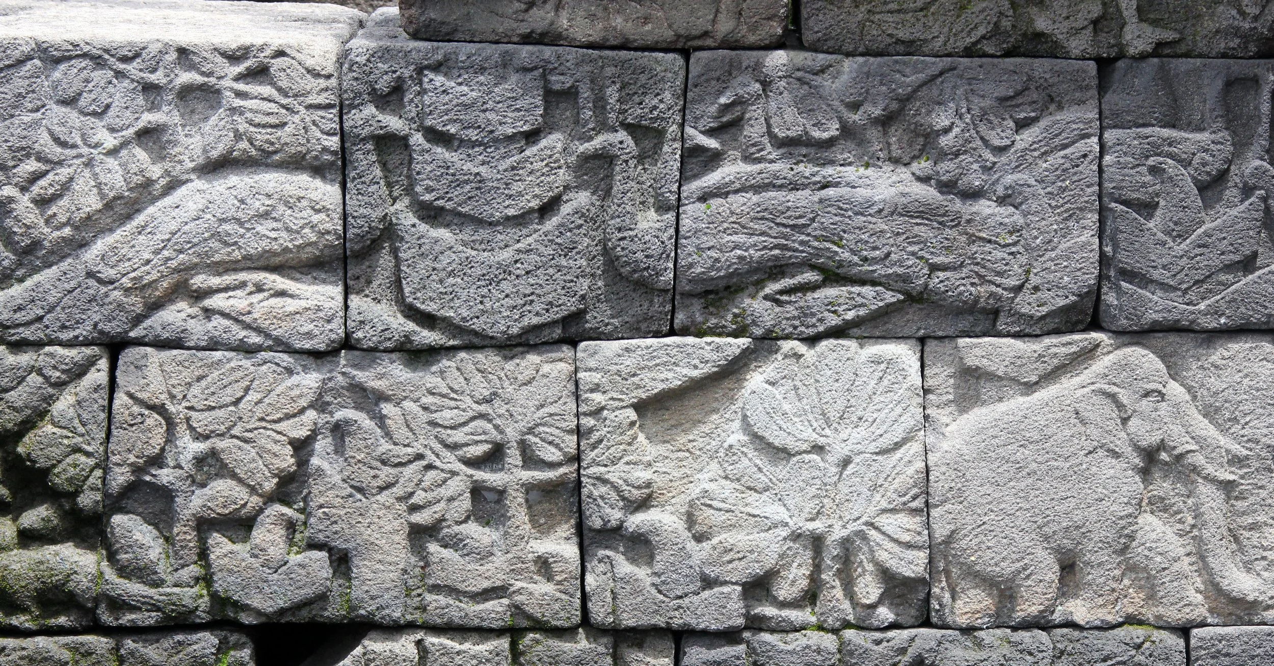 BOROBUDUR TEMPLE - YOGYAKARTA INDONESIA (32).JPG