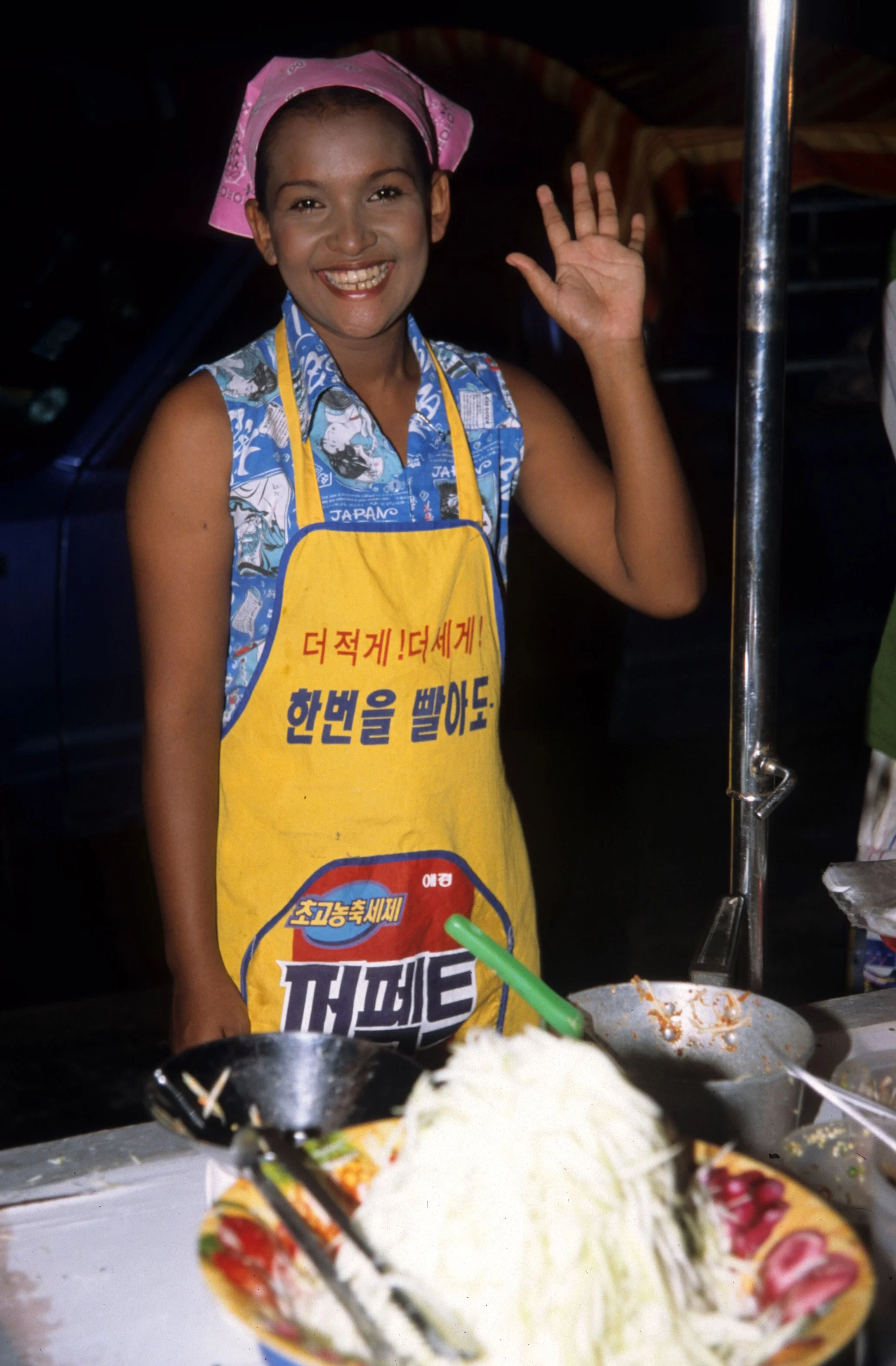 2004 Nakhonsithammarat Markets, Monks and Baby Cokie (52).jpg
