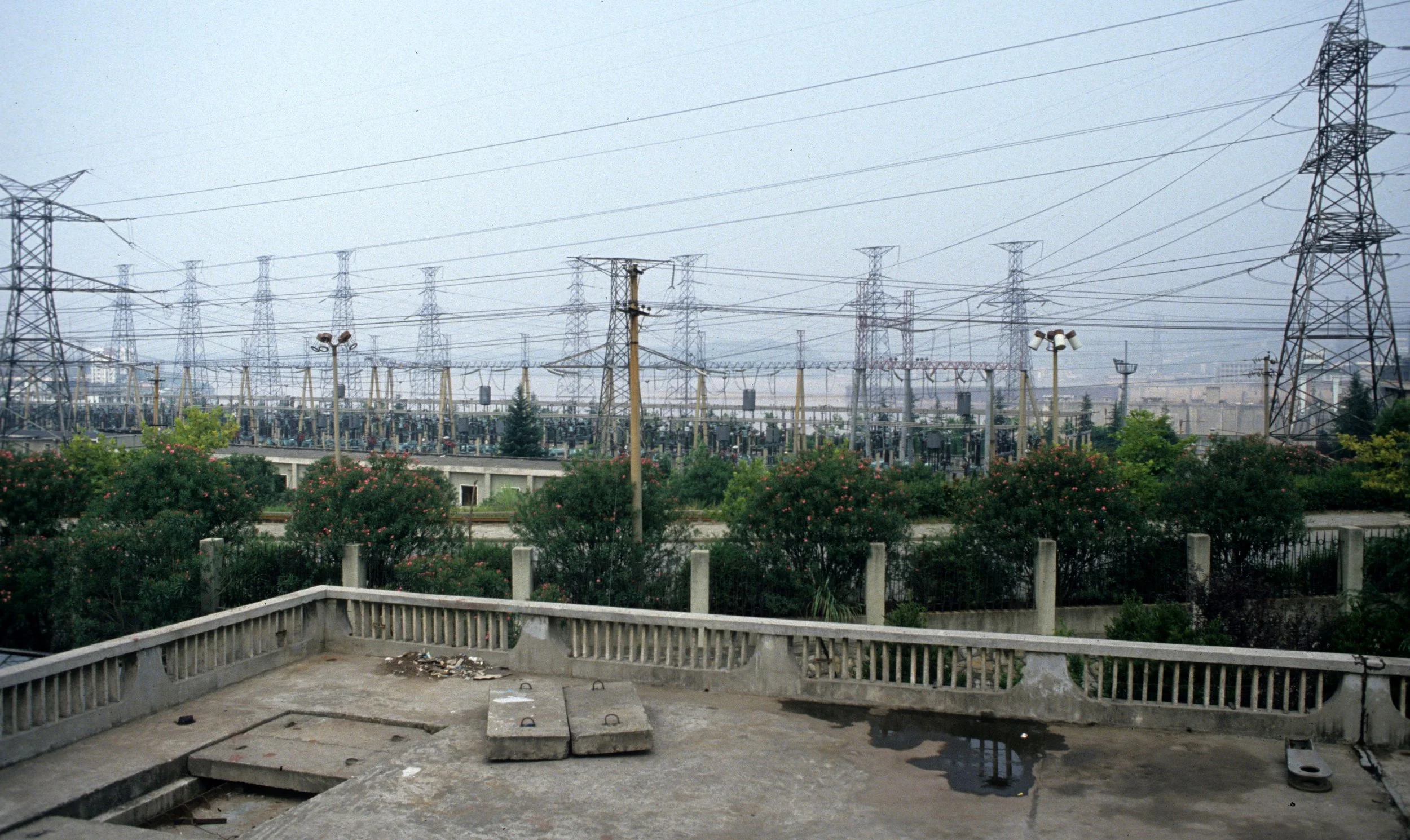 YANGTZE RIVER - LOWER DAM AND POWER GRID (2).jpg