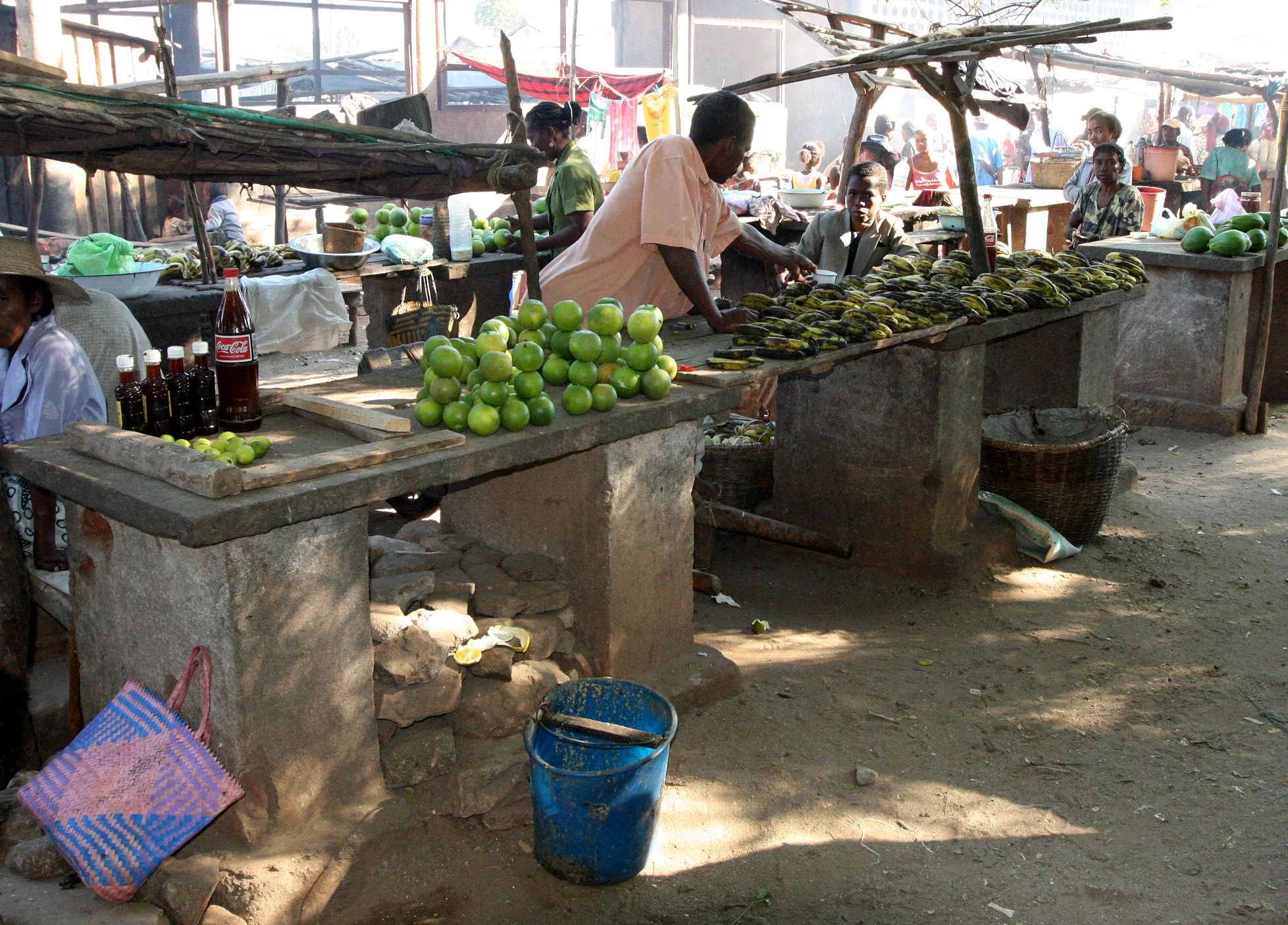 ANTANDROY VILLAGE - MARKET DAY (32).JPG