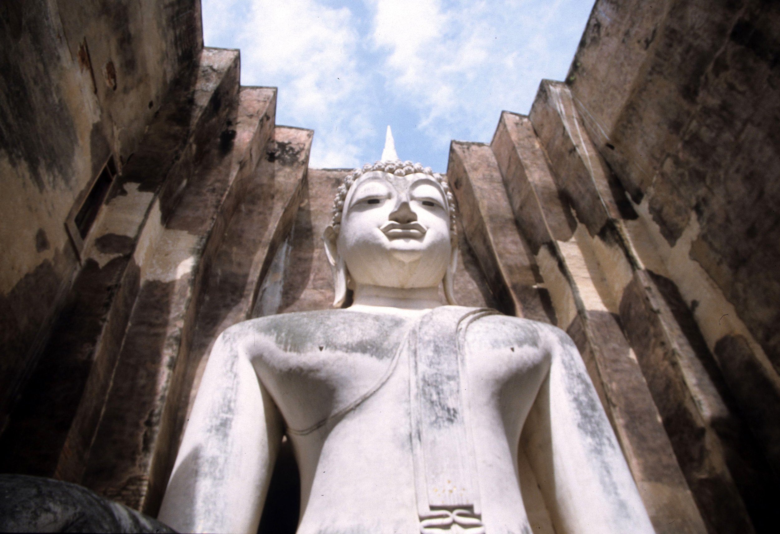 SUKHOTHAI - WAT SI CHUM F.jpg