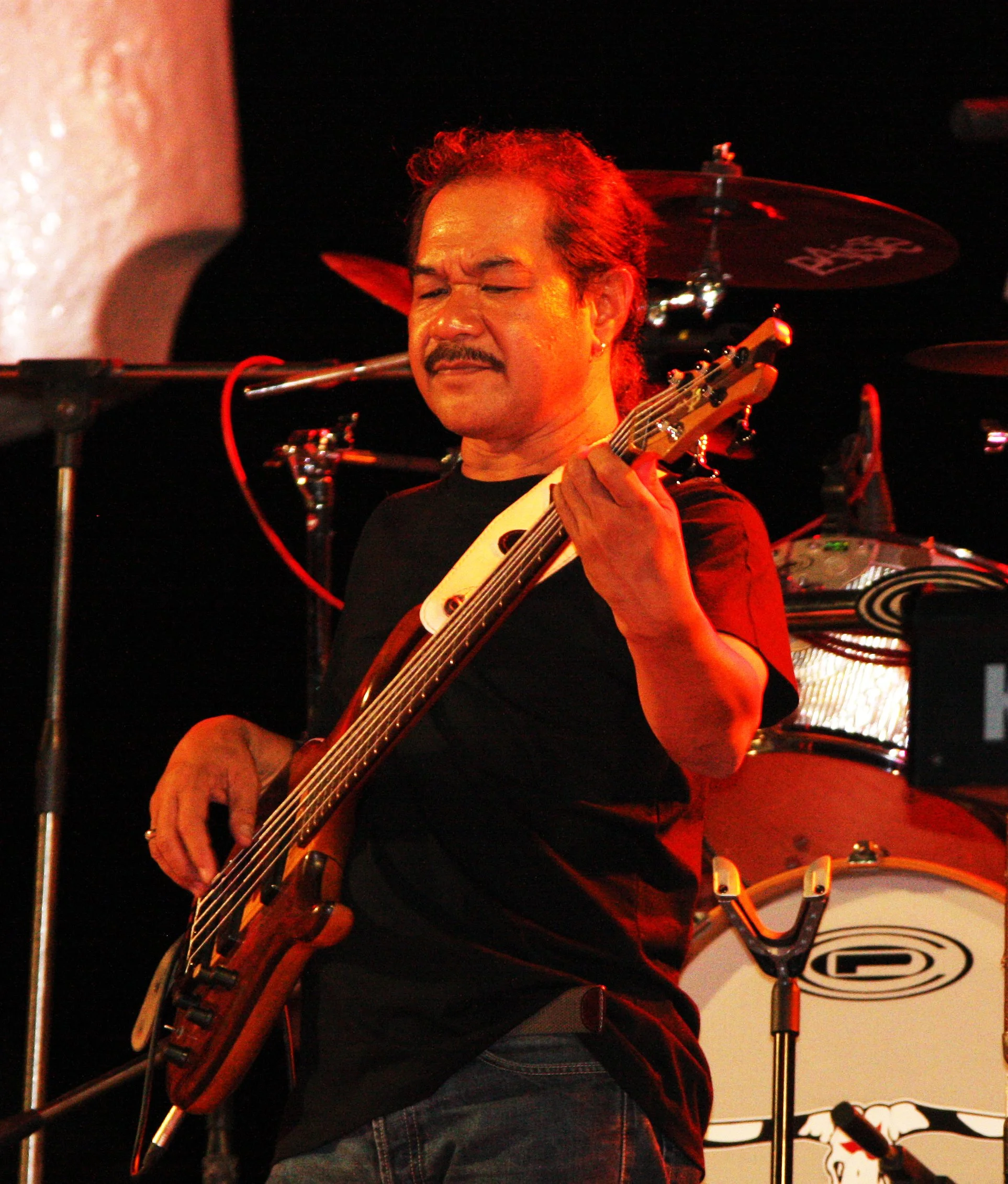 2010-7-18 CARRABAO CONCERT IN NAKHONSITHAMMARAT (29).JPG