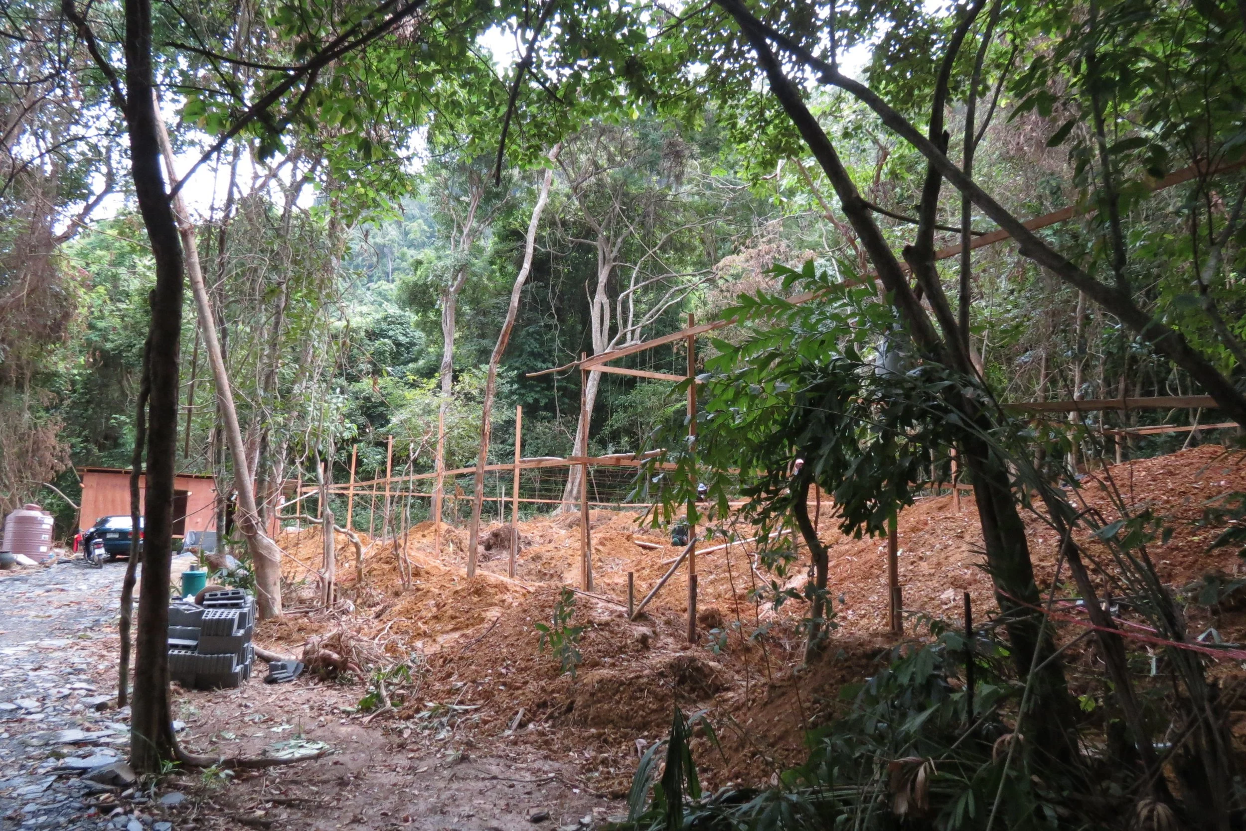 2014 Koh Lanta Build (76).JPG