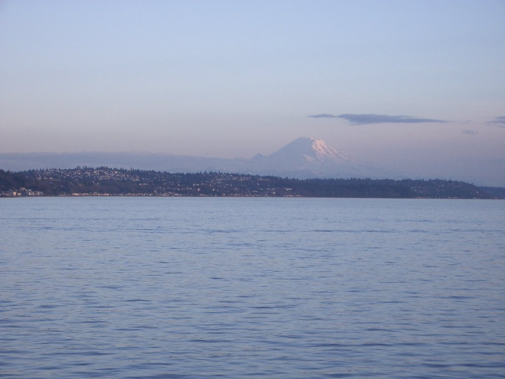 2004-2-15 SEATTLE DAY TRIP.JPG