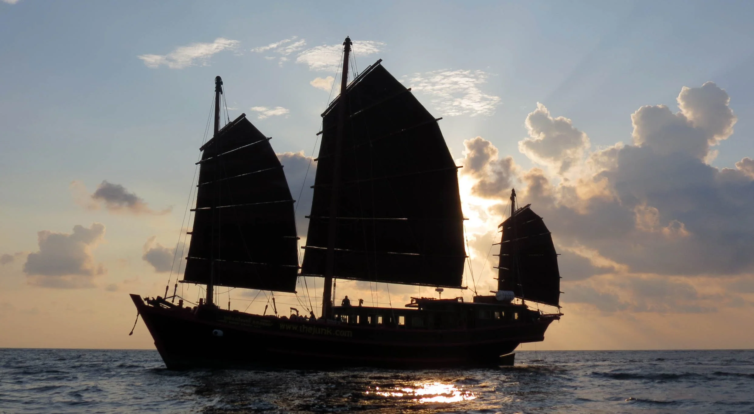 2014 Similans Trip with Family on The Junk (101).JPG