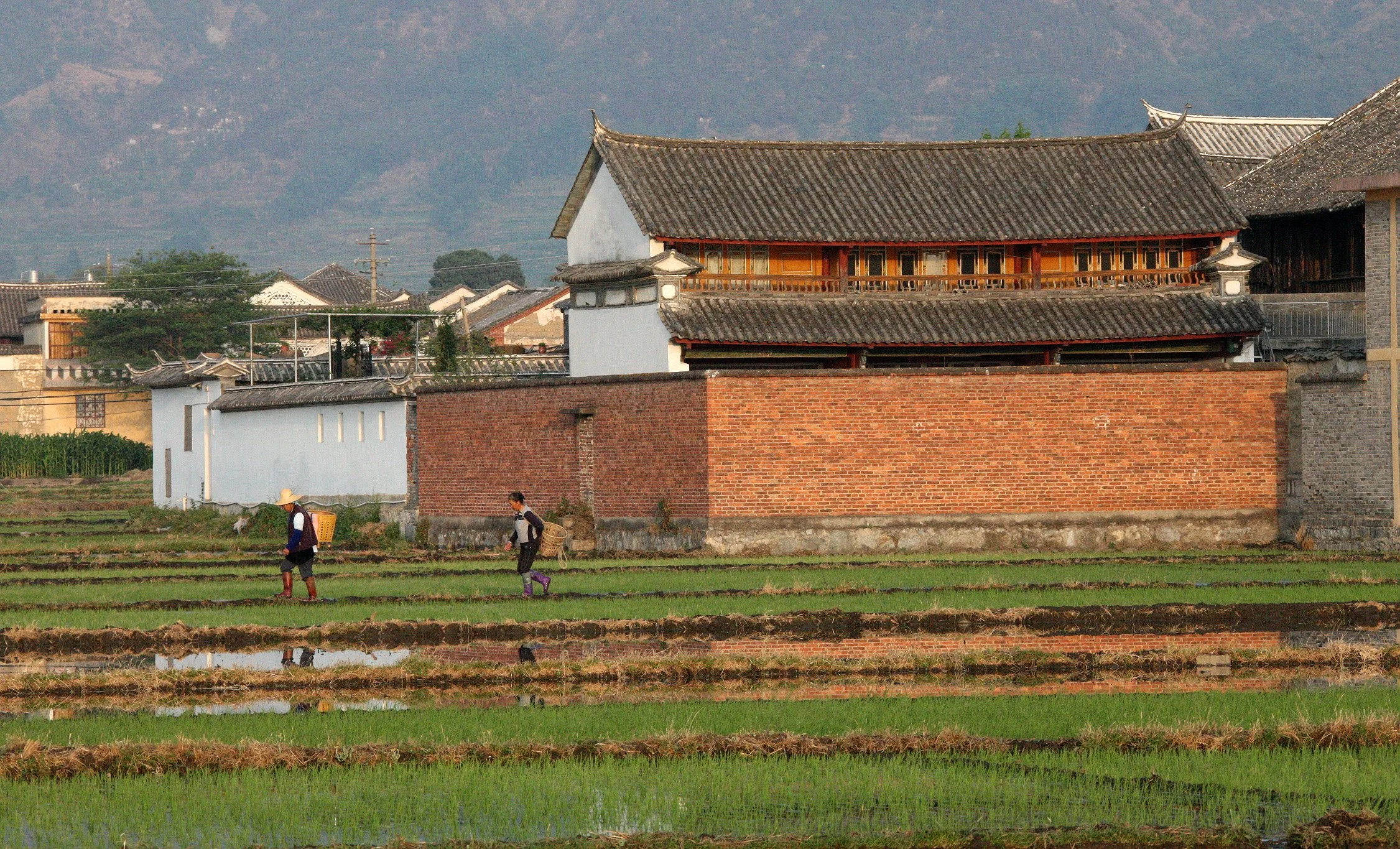 LINDEN CENTER - XIZHOU VILLAGE YUNNAN CHINA (87).JPG
