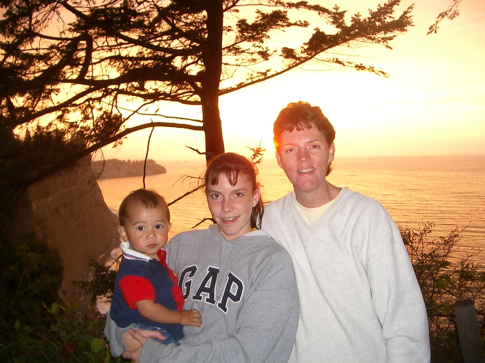 2003-7-31 FAMILY REUNION IN WASHINGTON AND CANADA (91).JPG